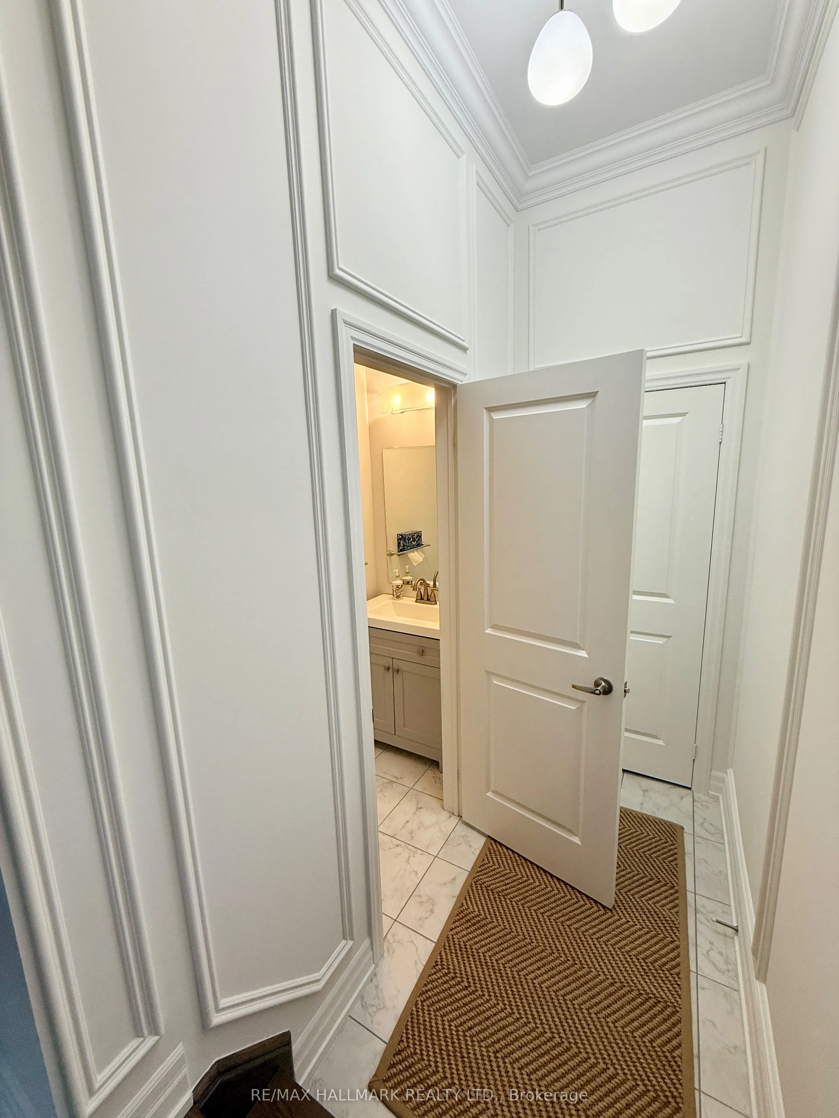 20 Prairie Grass Crescent