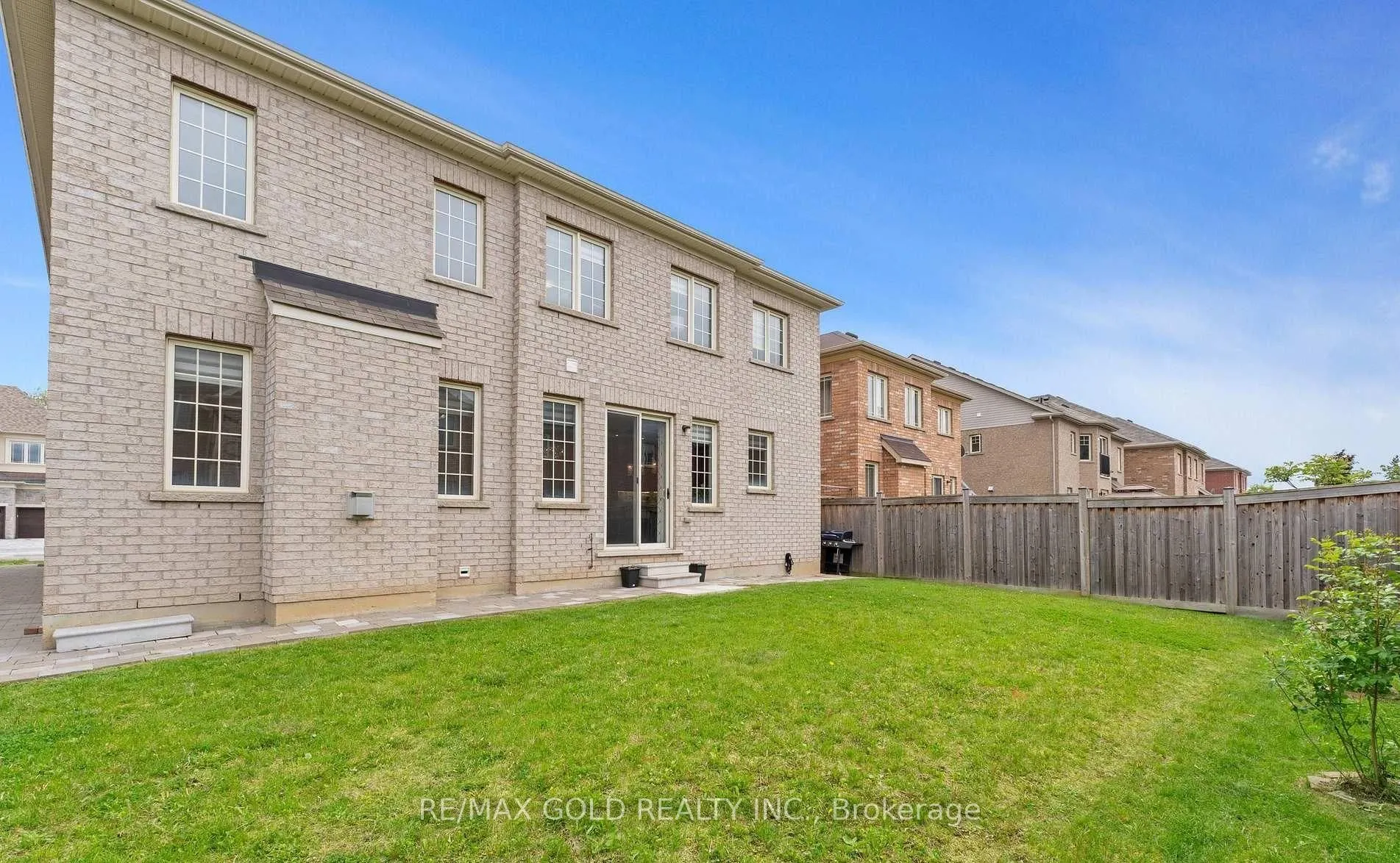 24 Finland Drive, #(Bsmt)