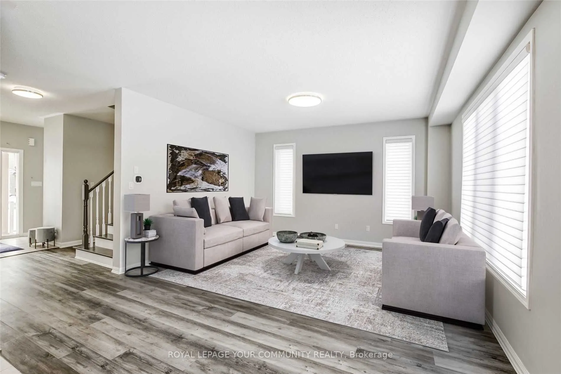 16 Don Hadden Crescent