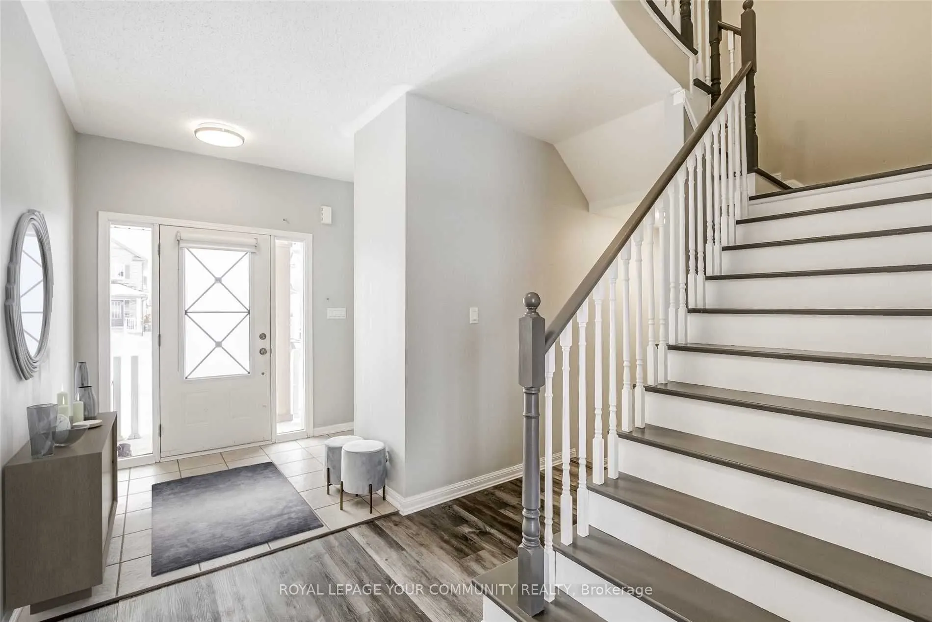 16 Don Hadden Crescent