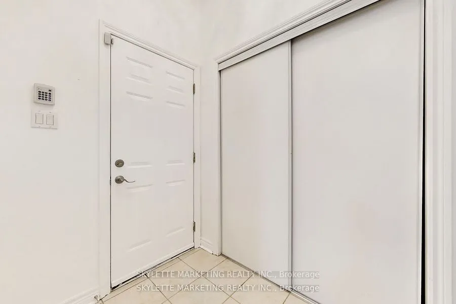 237 Woodspring Avenue