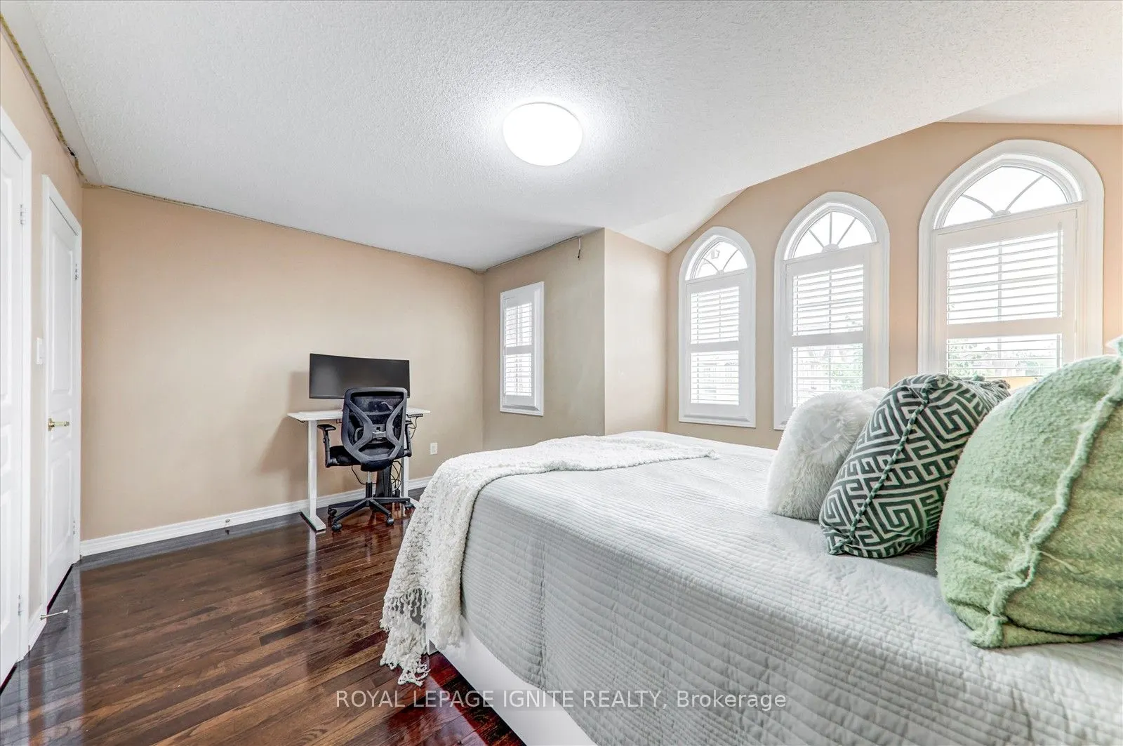 52 Bernbridge Road