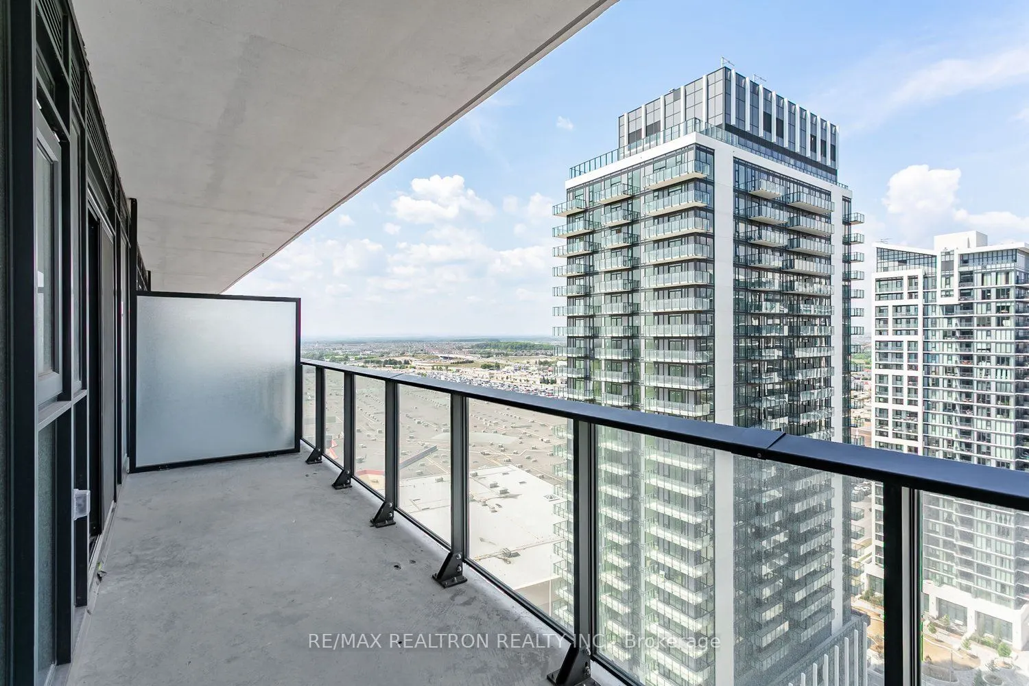 8960 Jane Street, #2318