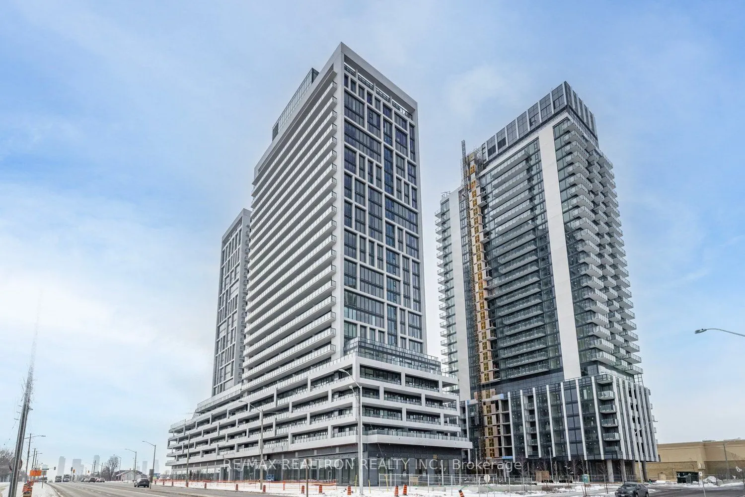 8960 Jane Street, #2318