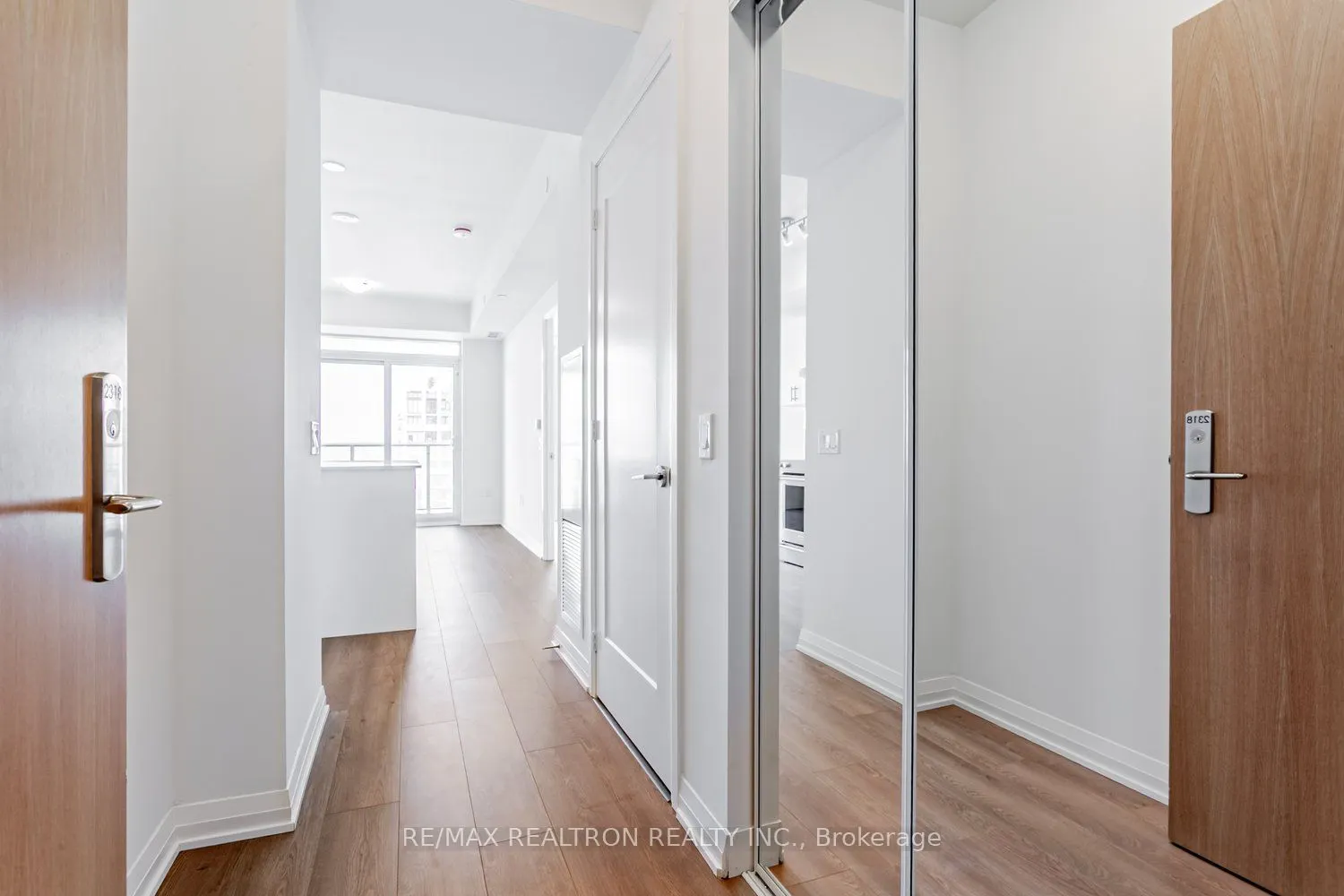 8960 Jane Street, #2318