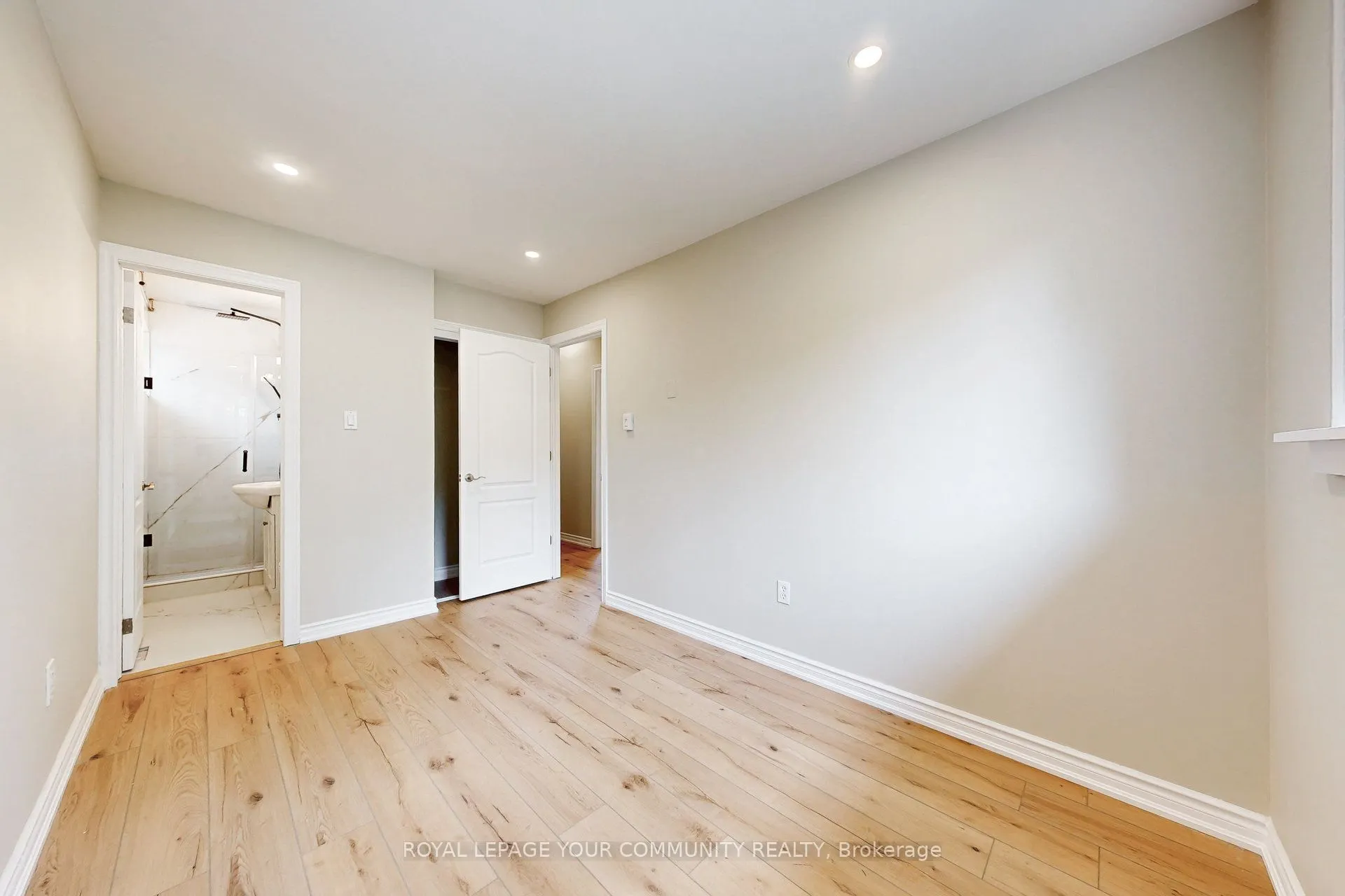 264 Currey Crescent, #Main