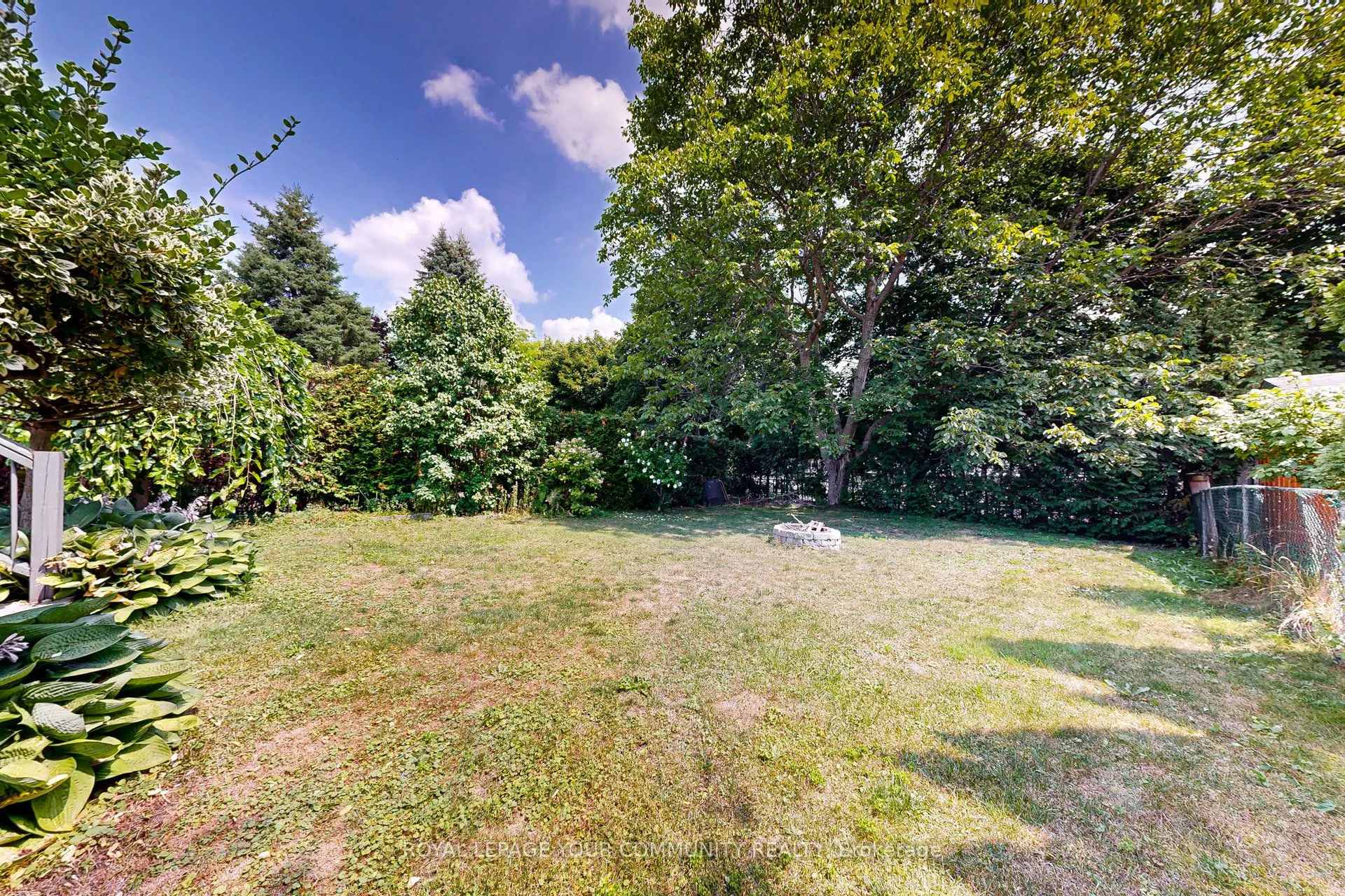 264 Currey Crescent, #Main