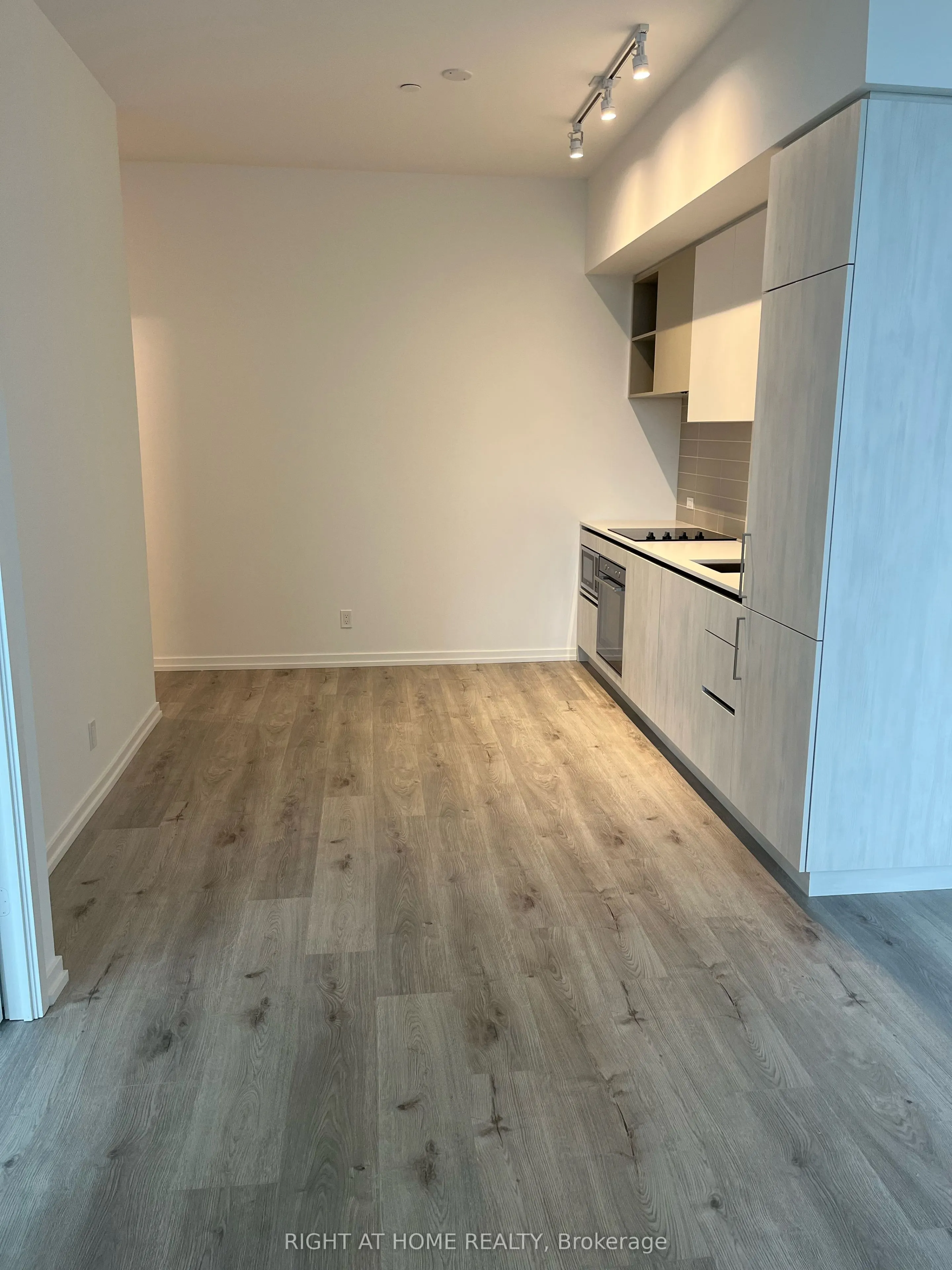 7890 Jane Street, #610