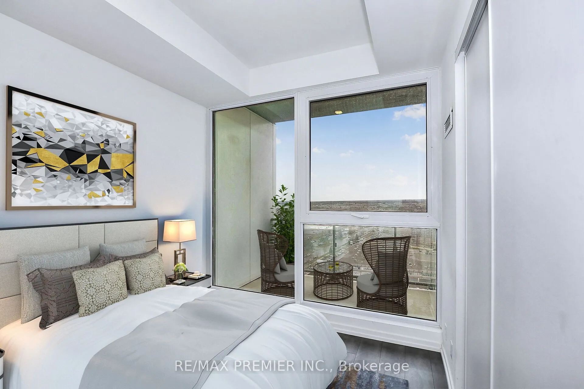 1000 Portage Parkway, #1703