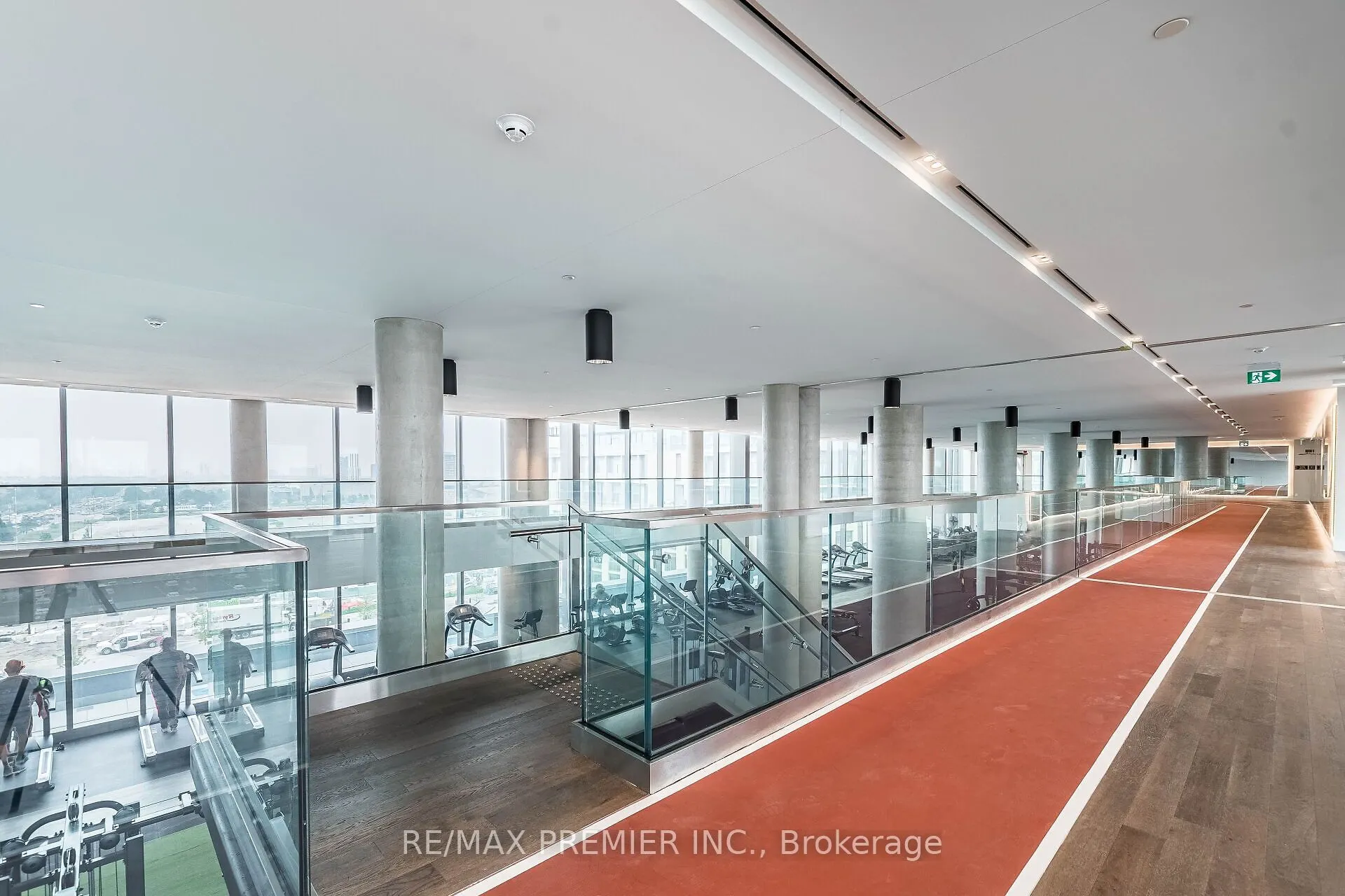 1000 Portage Parkway, #1703