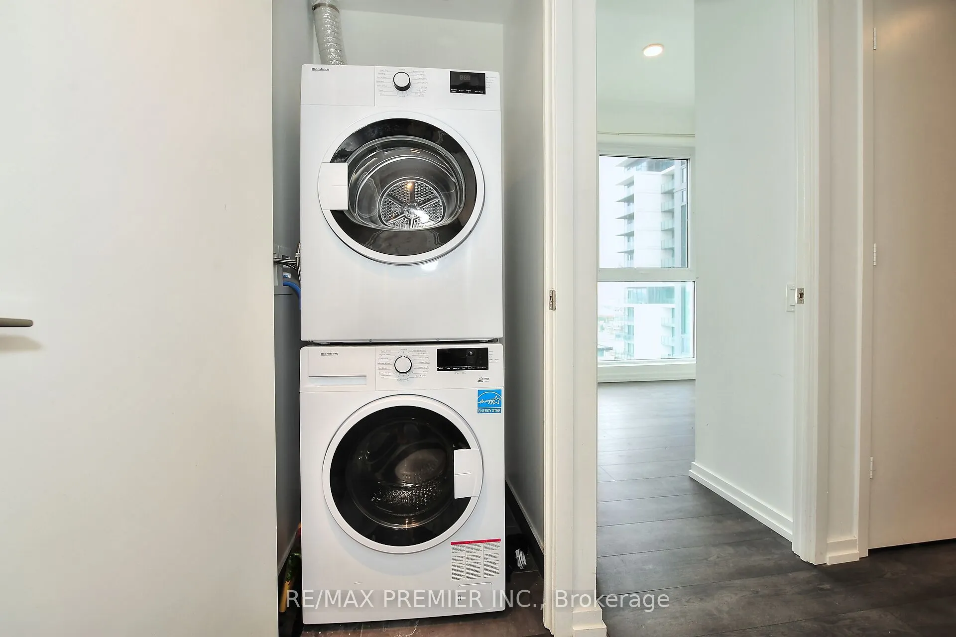 1000 Portage Parkway, #1703