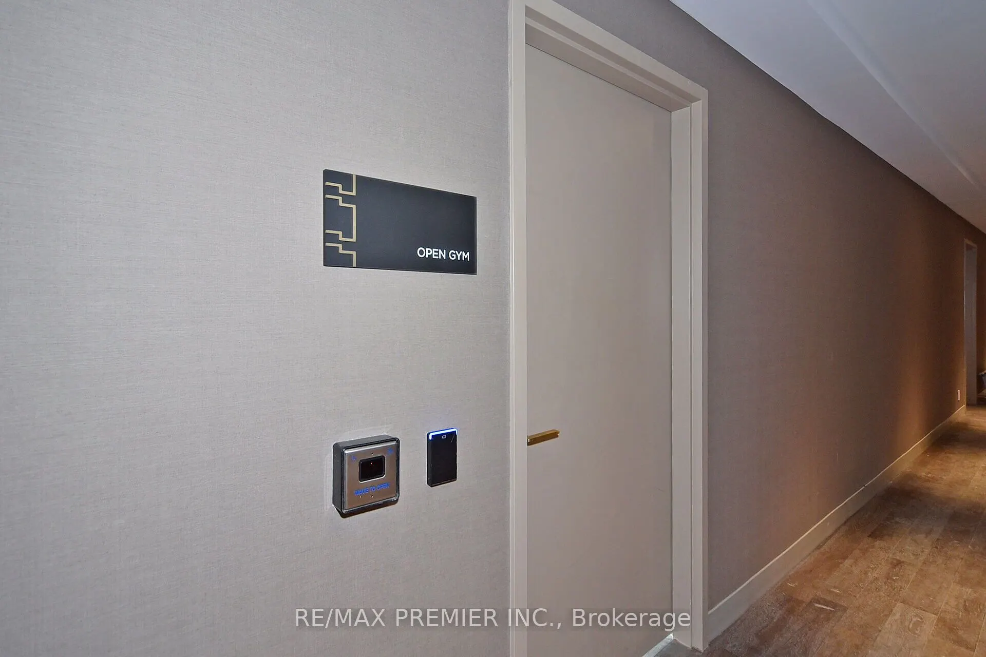 1000 Portage Parkway, #1703