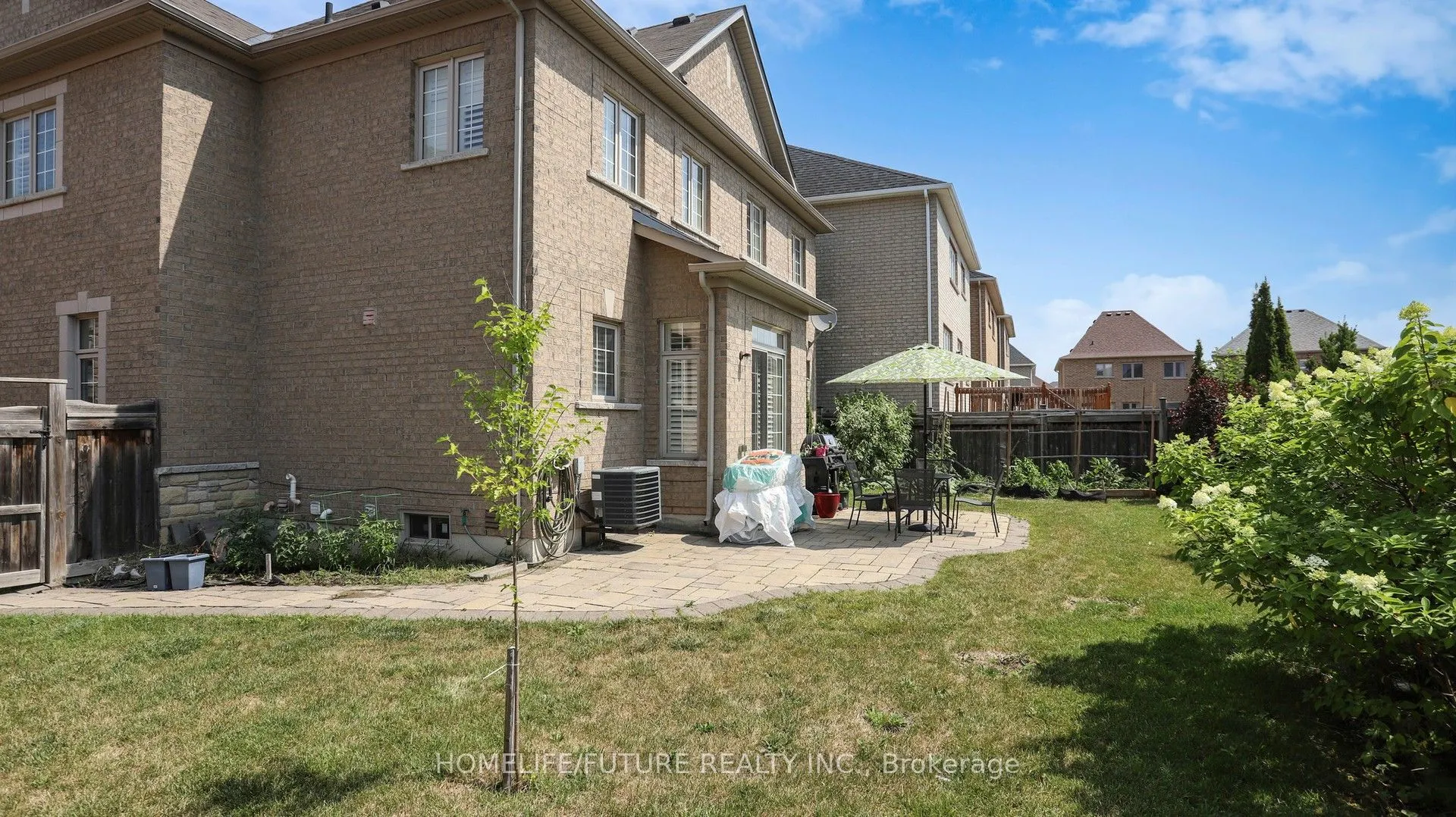 9 Beebe Crescent
