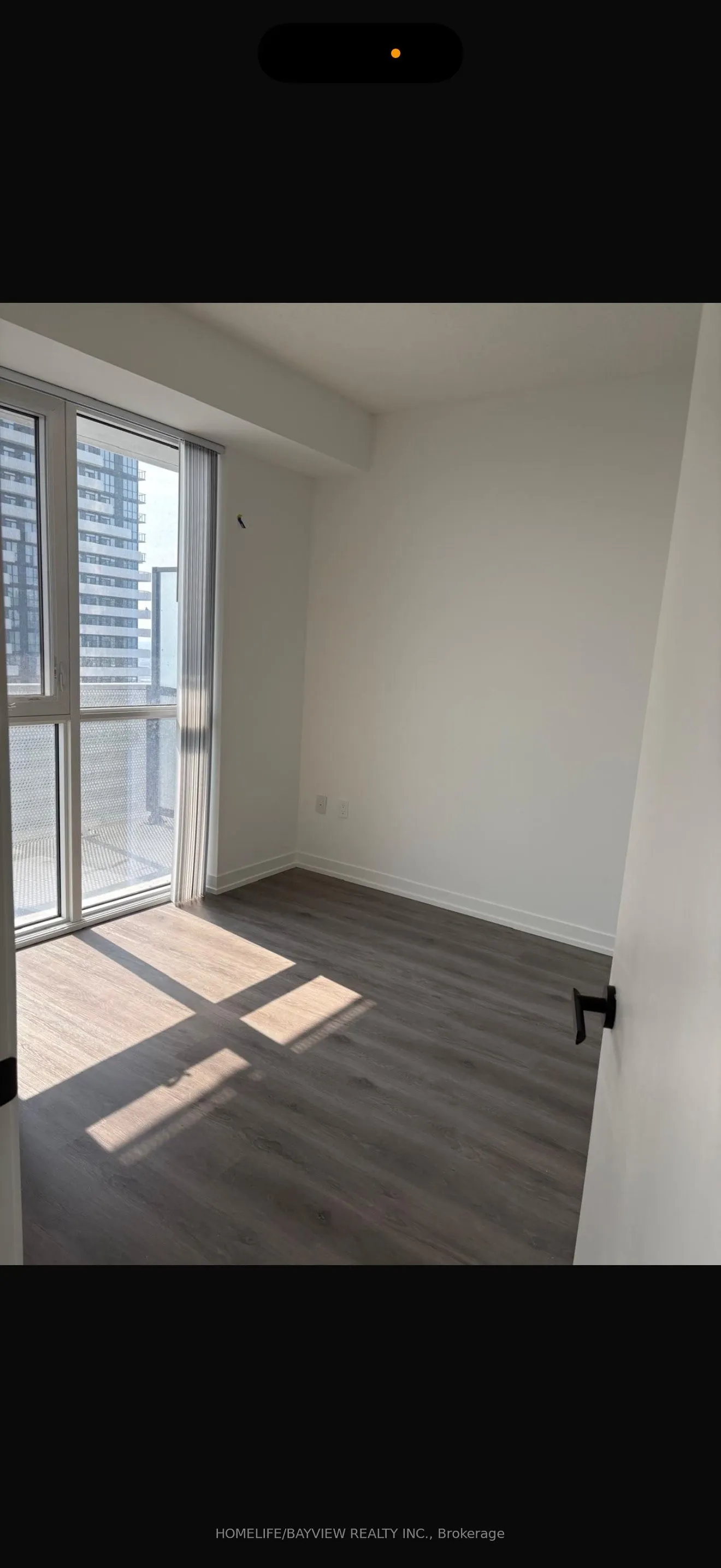 28 Interchange Way S, #2916
