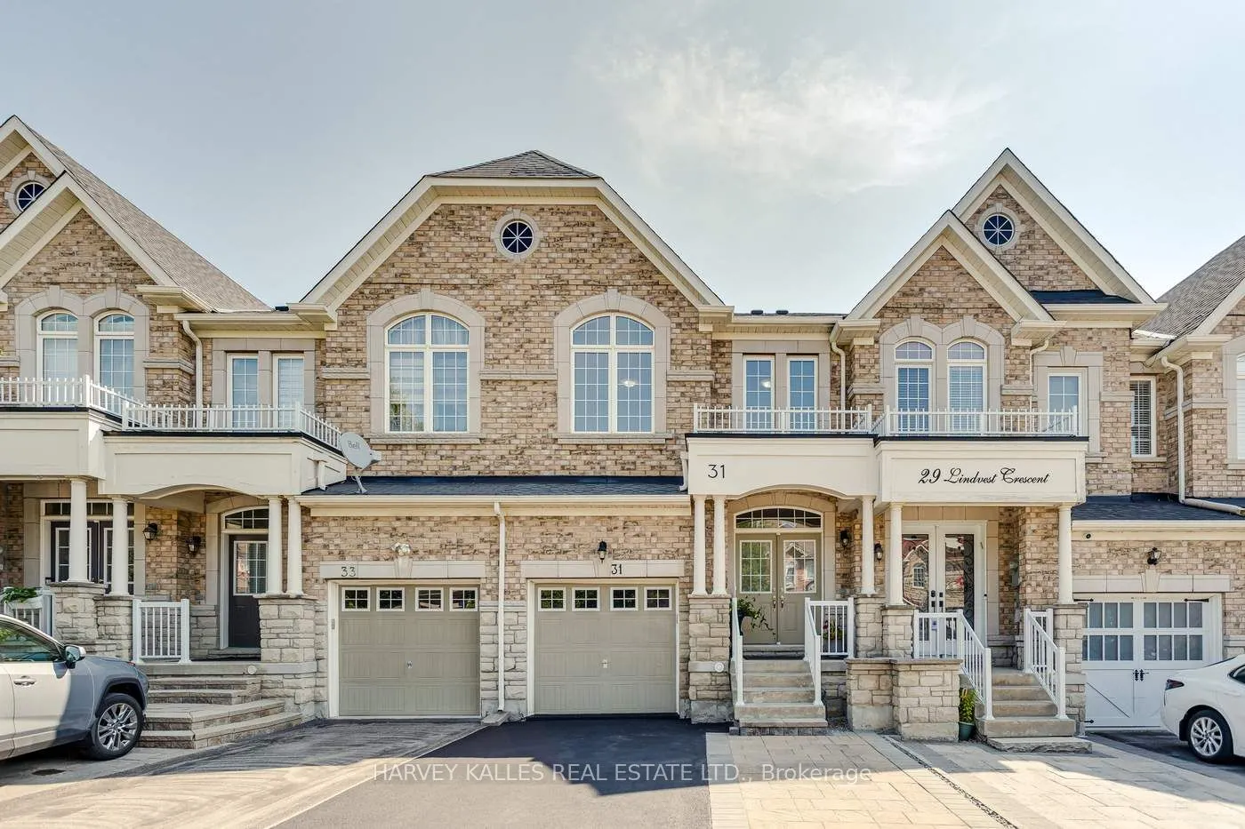 31 Lindvest Crescent