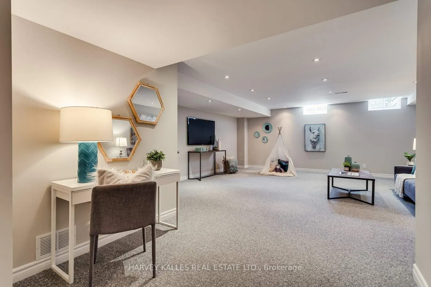 31 Lindvest Crescent
