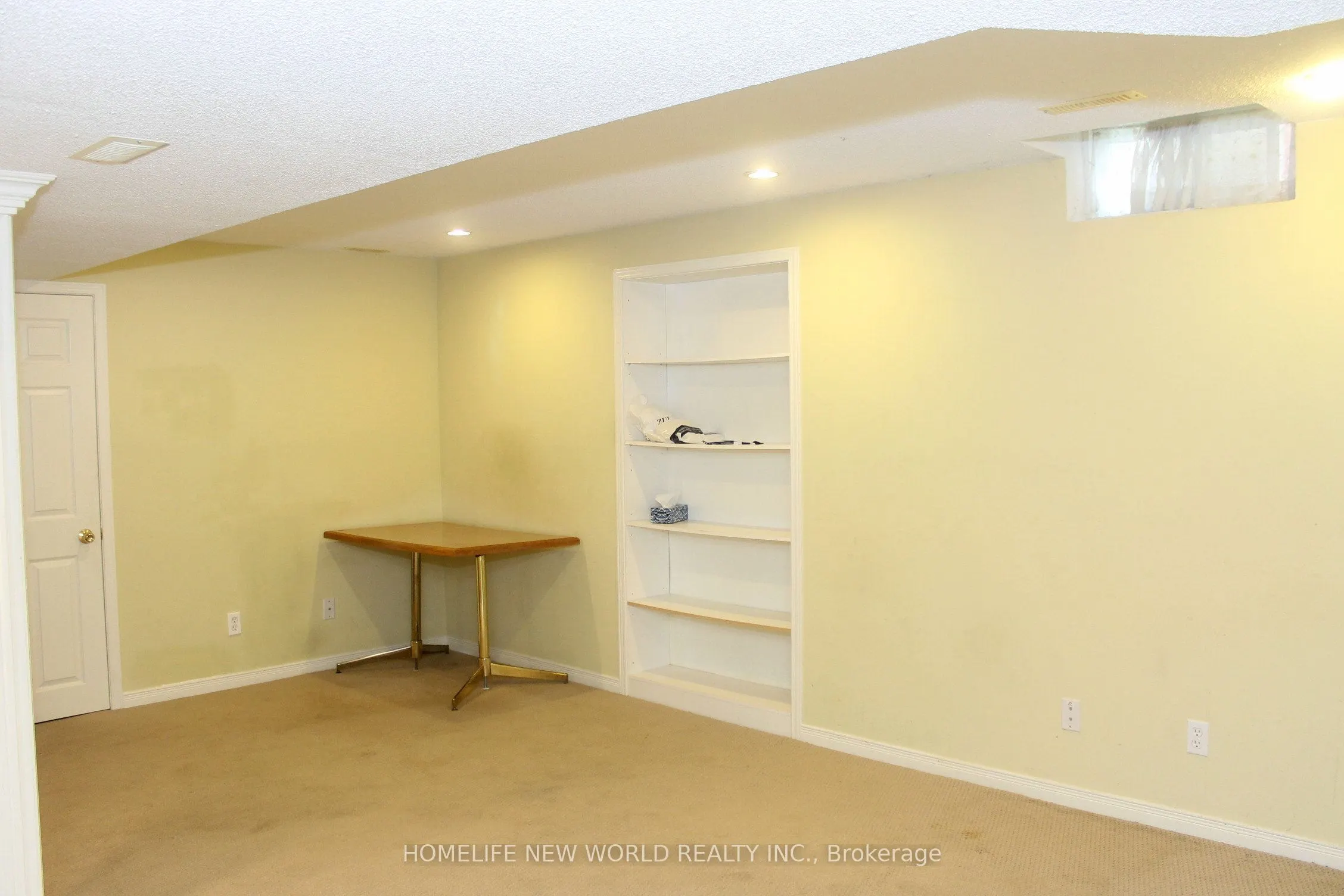 32 Selkirk Drive