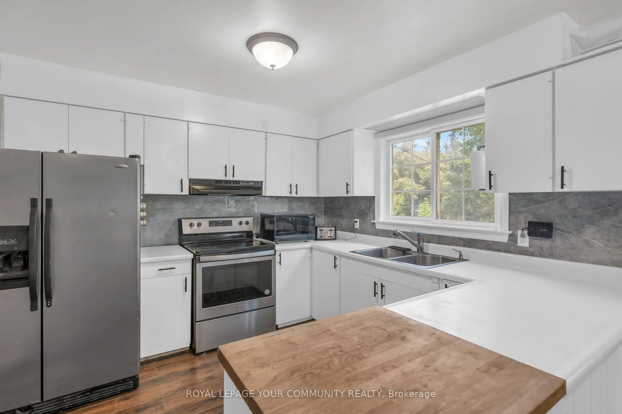 38 Beaverdale Crescent