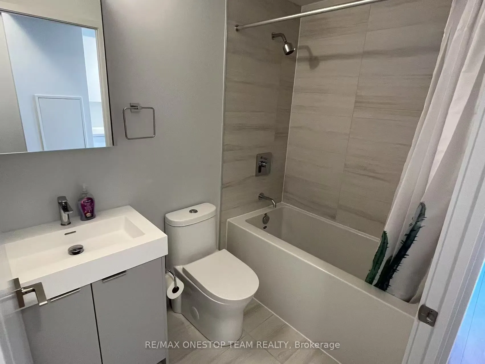 2920 Highway 7 Road, #4009