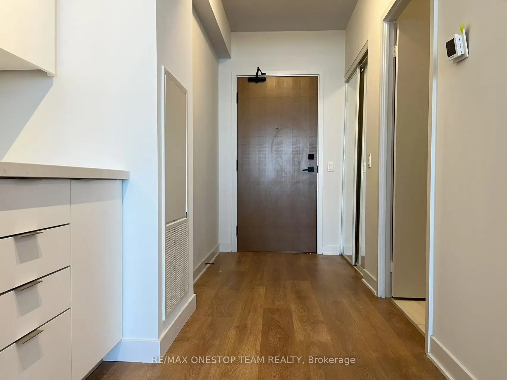 2920 Highway 7 Road, #4009