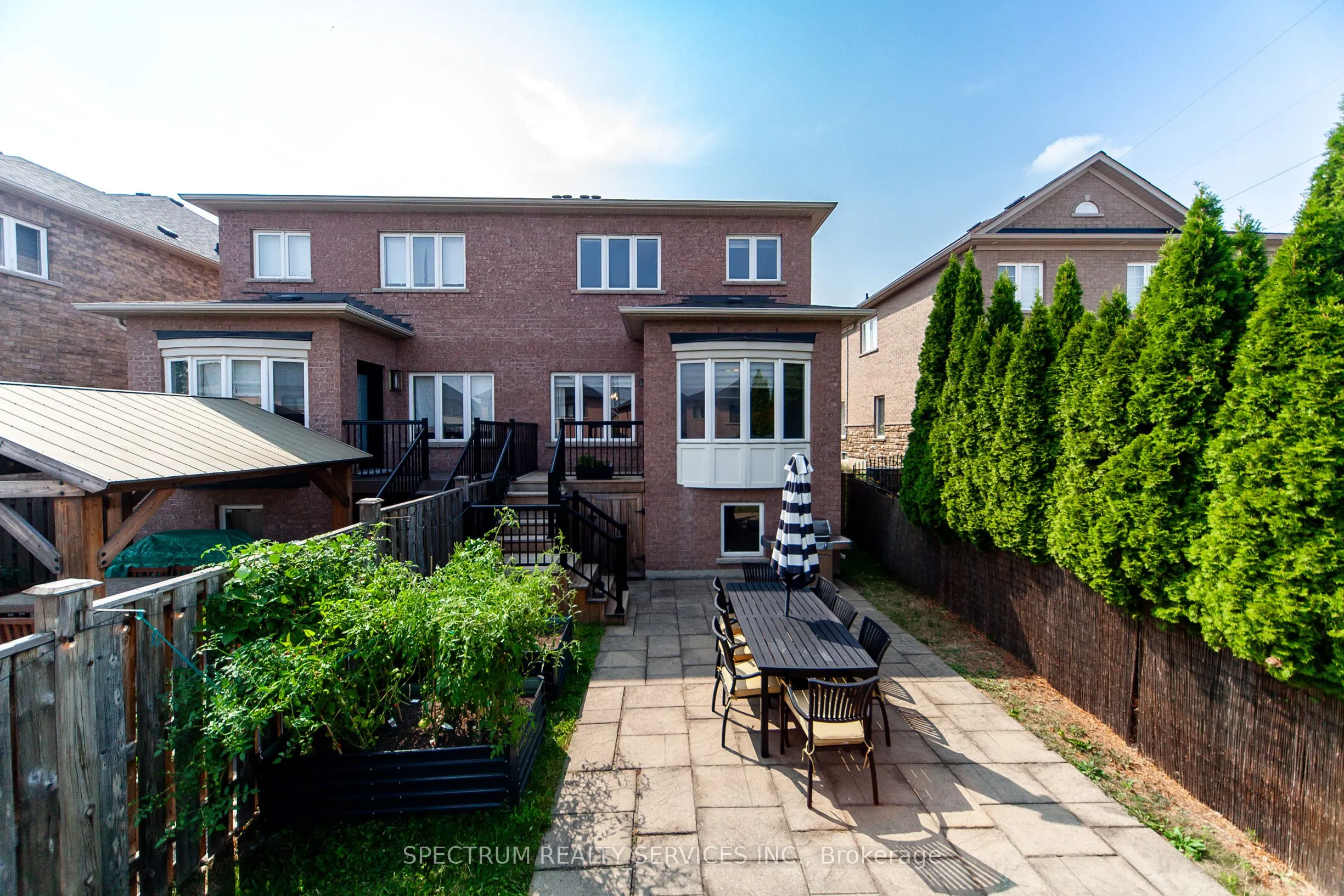 20 Worthview Drive