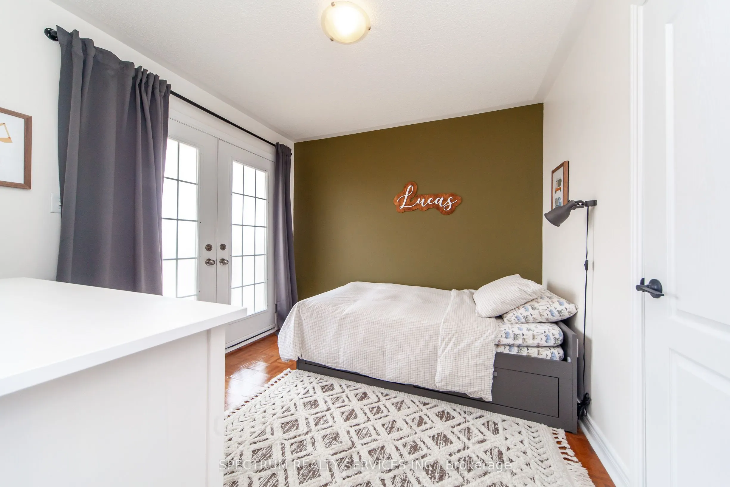 20 Worthview Drive