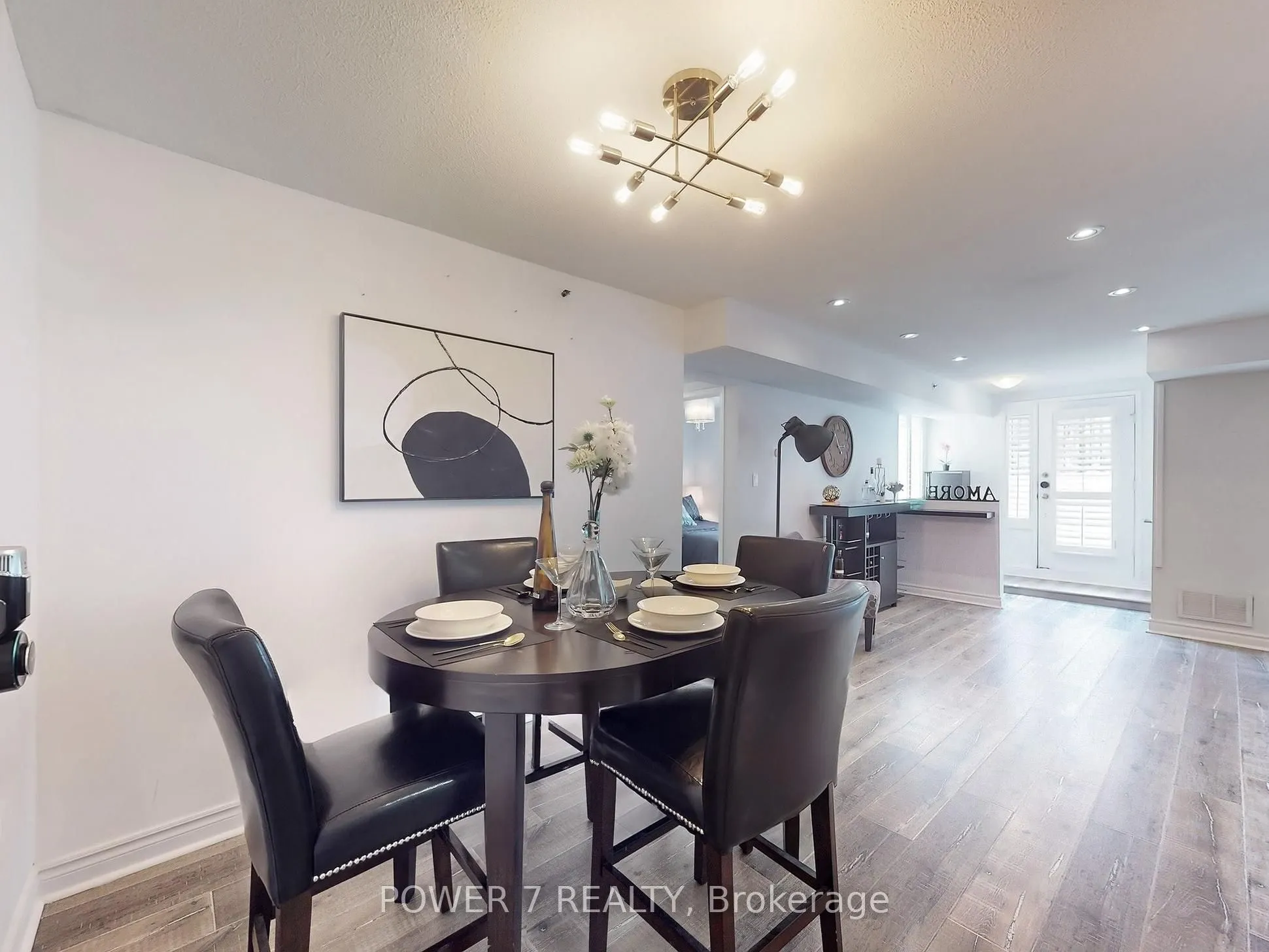 75 Weldrick Road E, #820