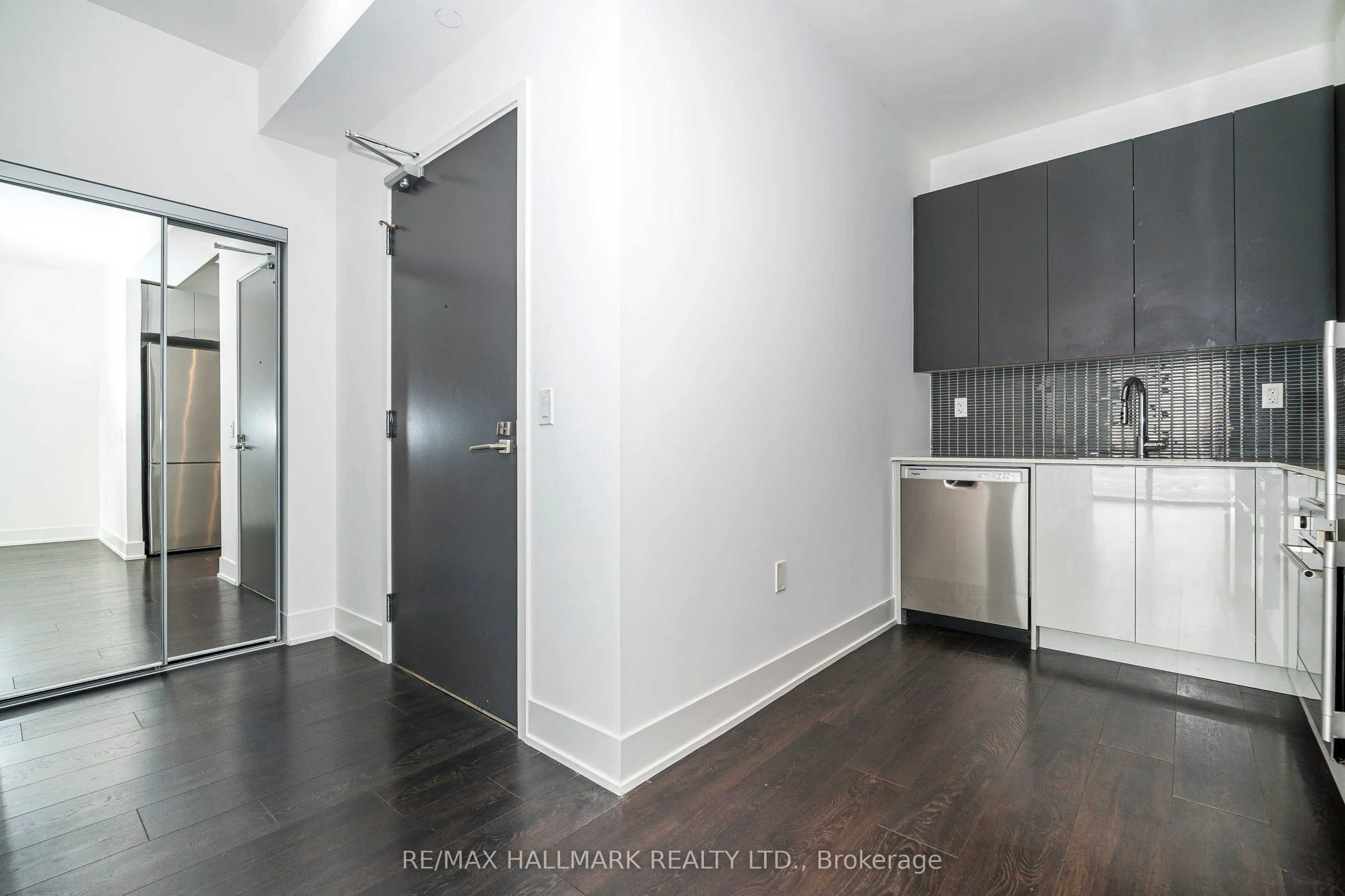 2916 Highway 7 Expressway, #2609