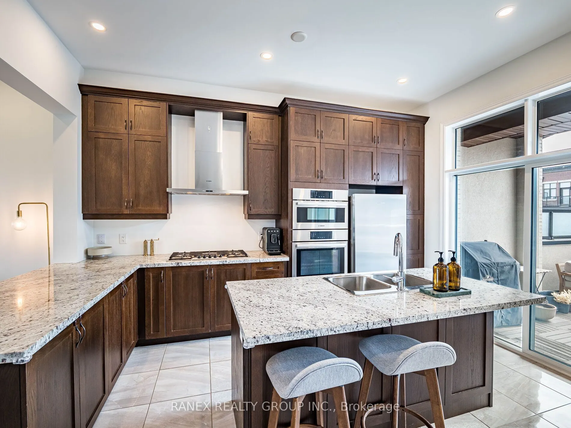 24 Heriot Place N