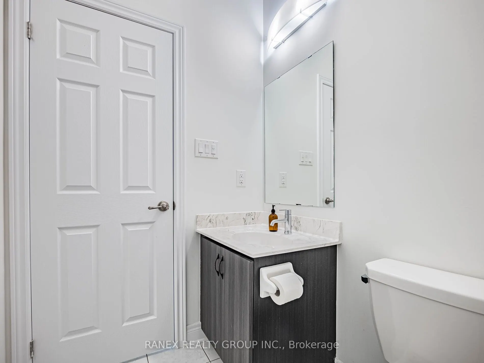 24 Heriot Place N