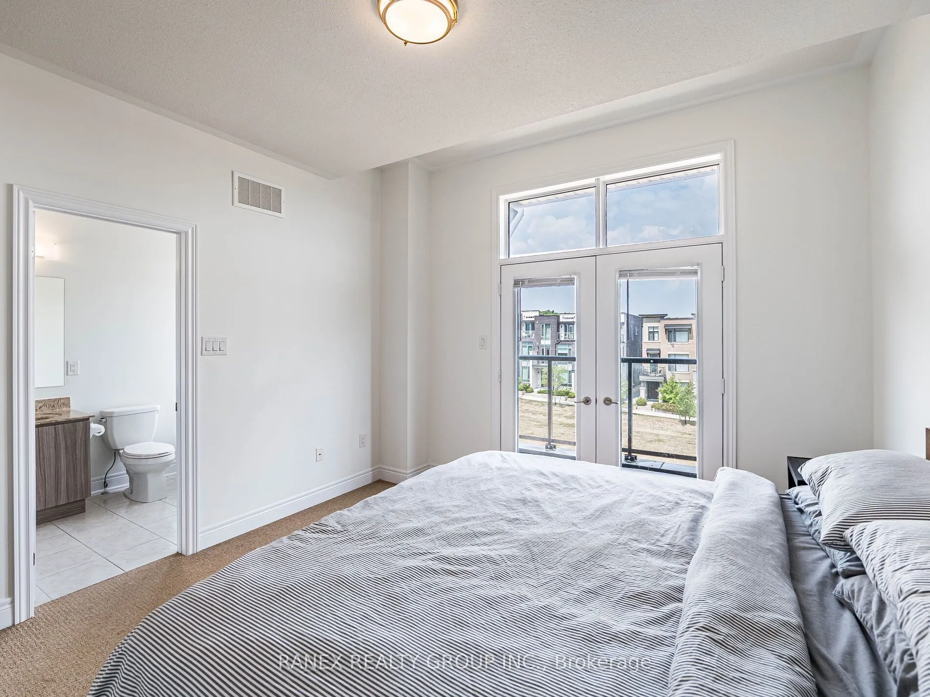 24 Heriot Place N
