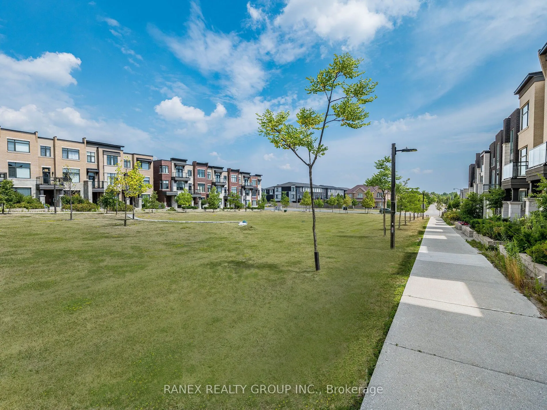 24 Heriot Place N