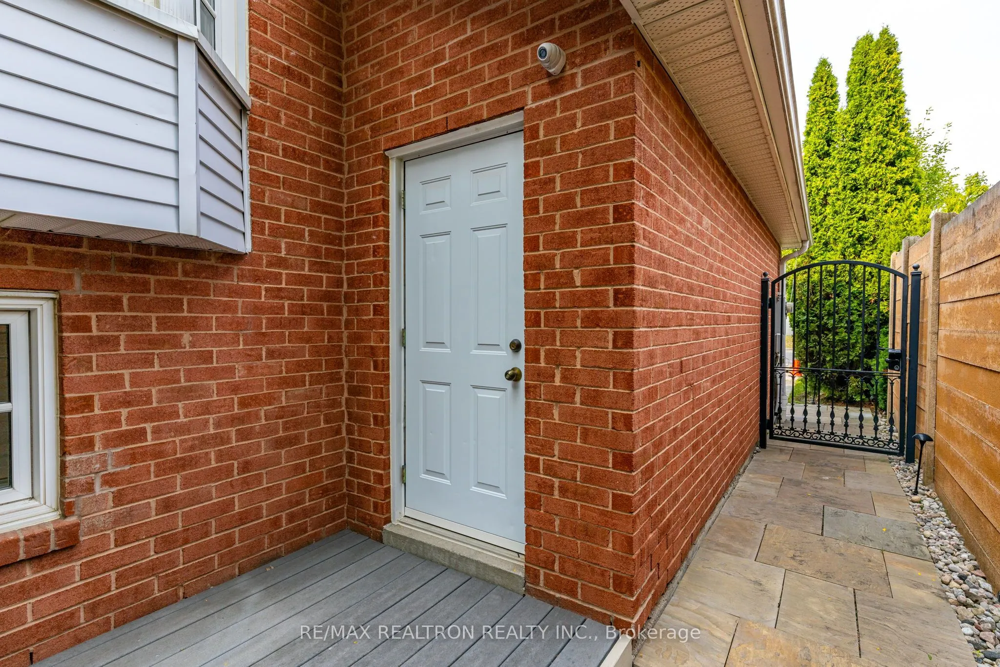 73 Bevshire Circle