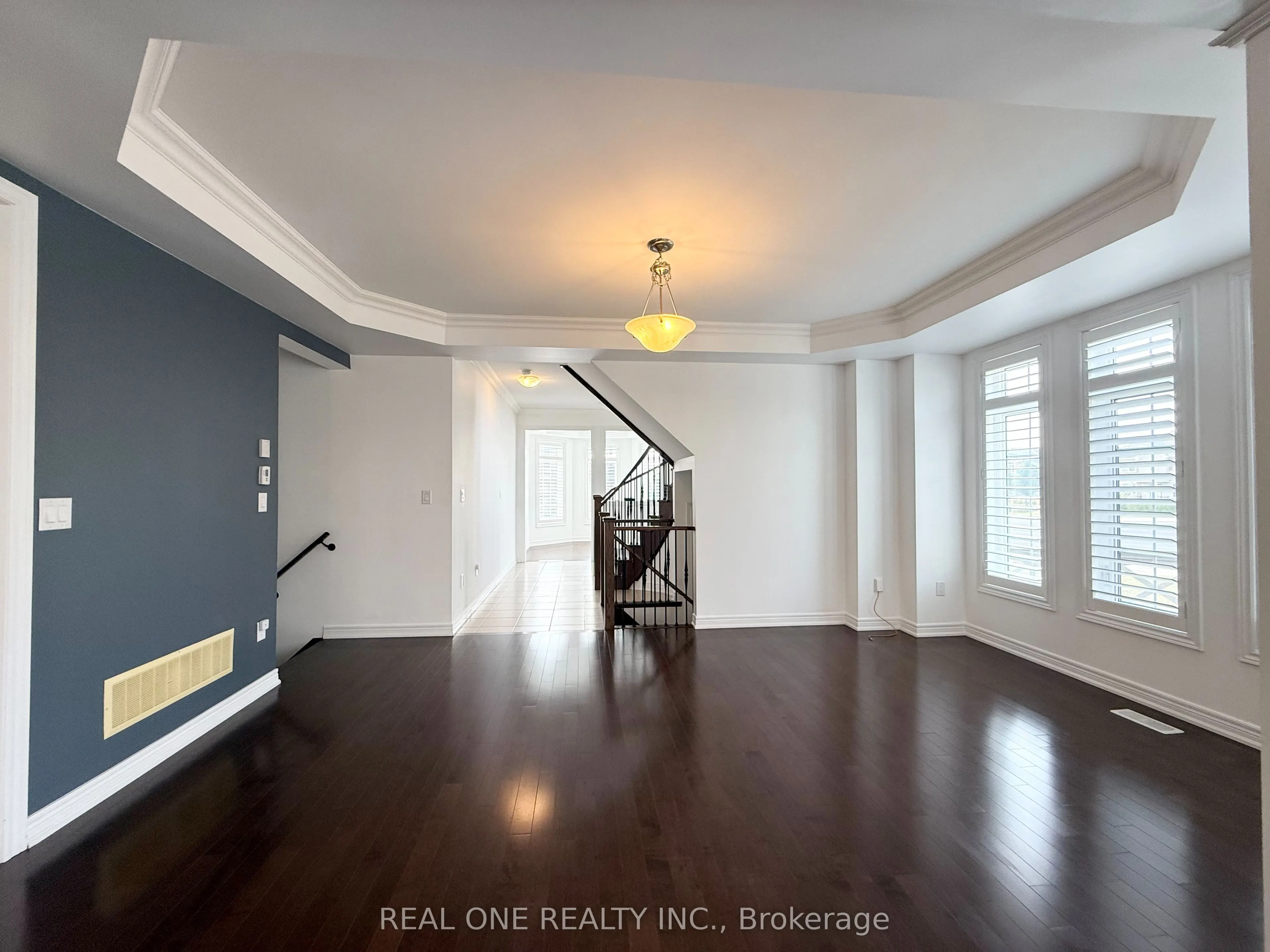 39 MOWDER Drive