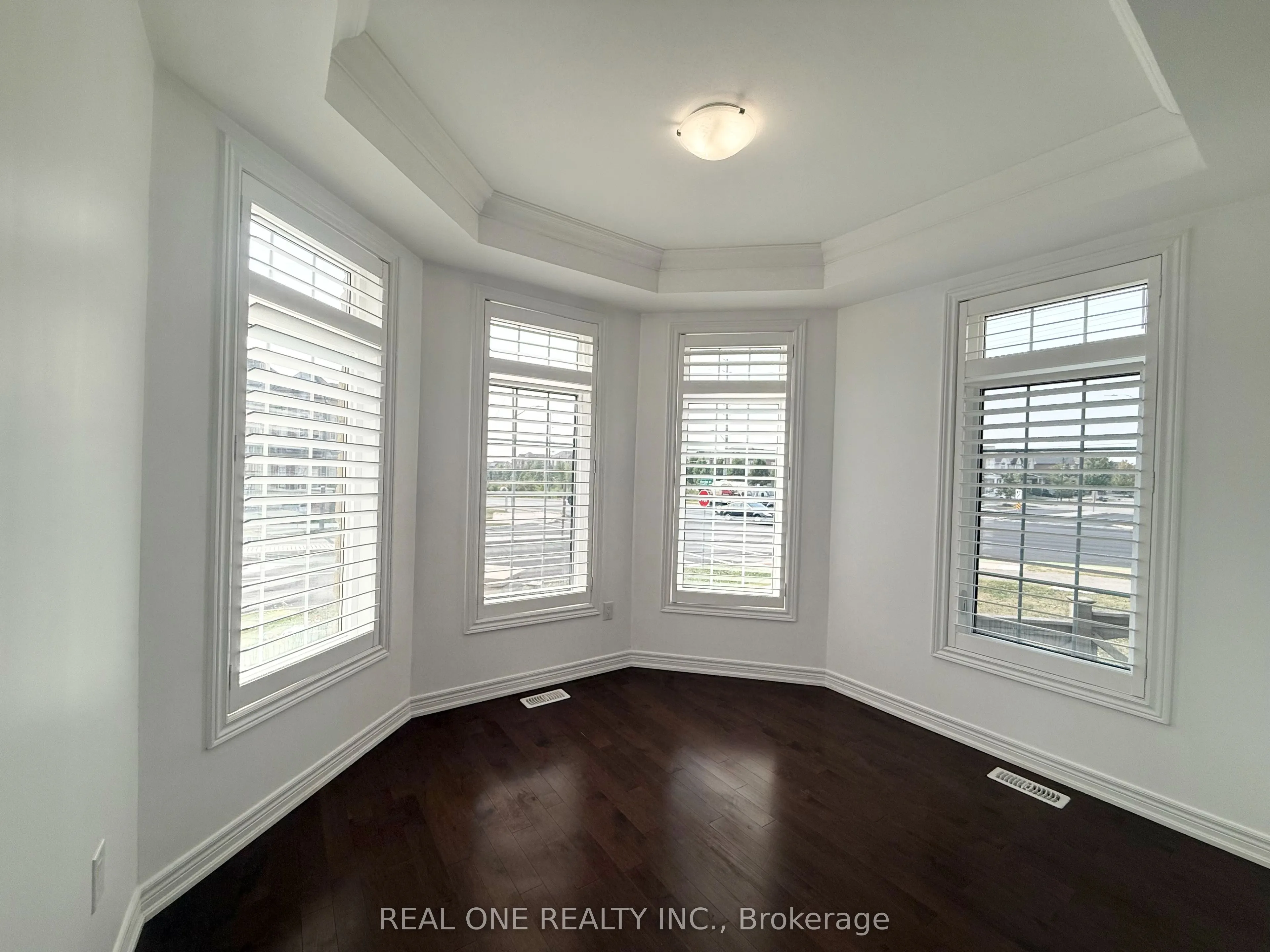 39 MOWDER Drive