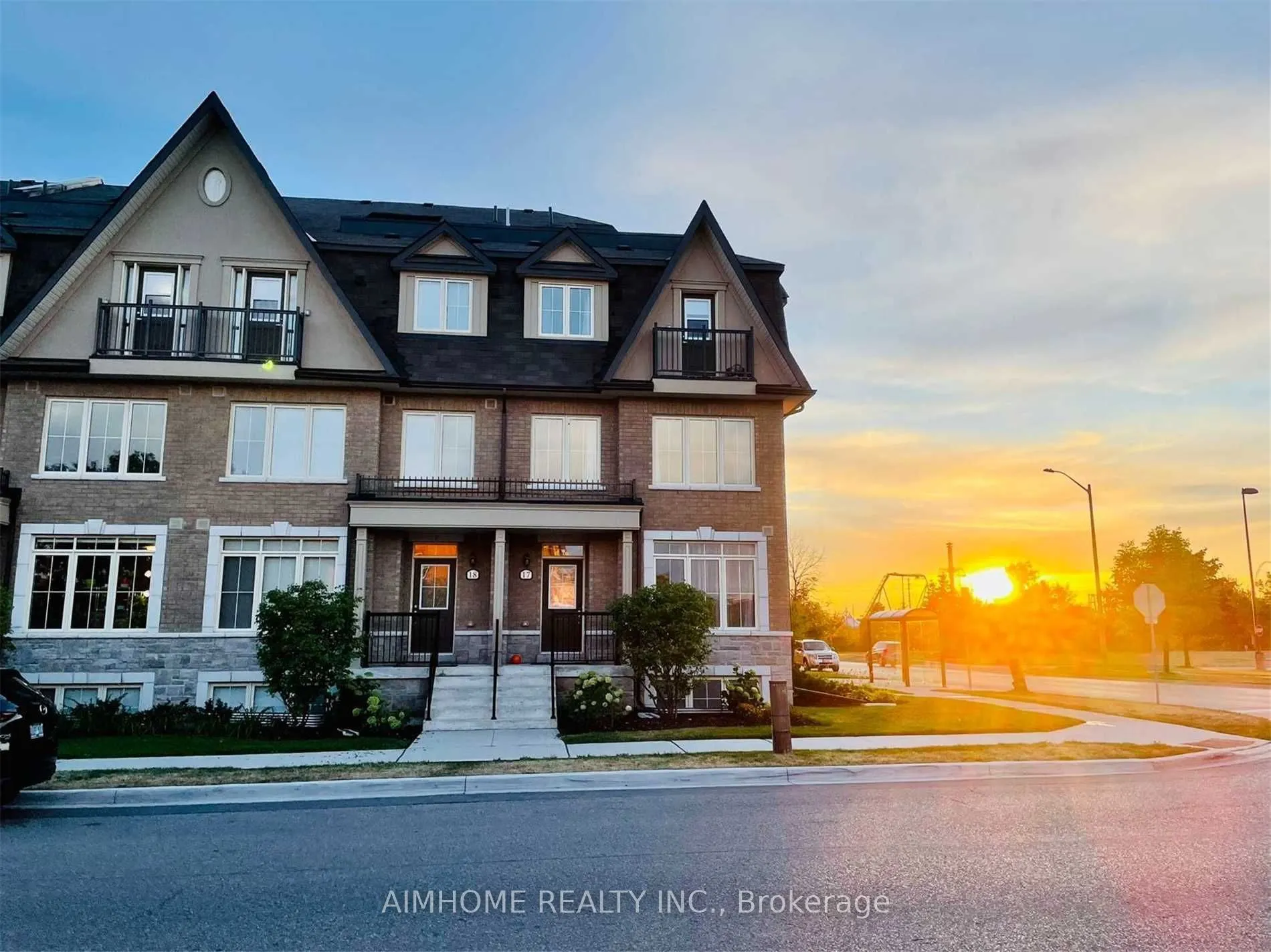 181 Parktree Drive, #18