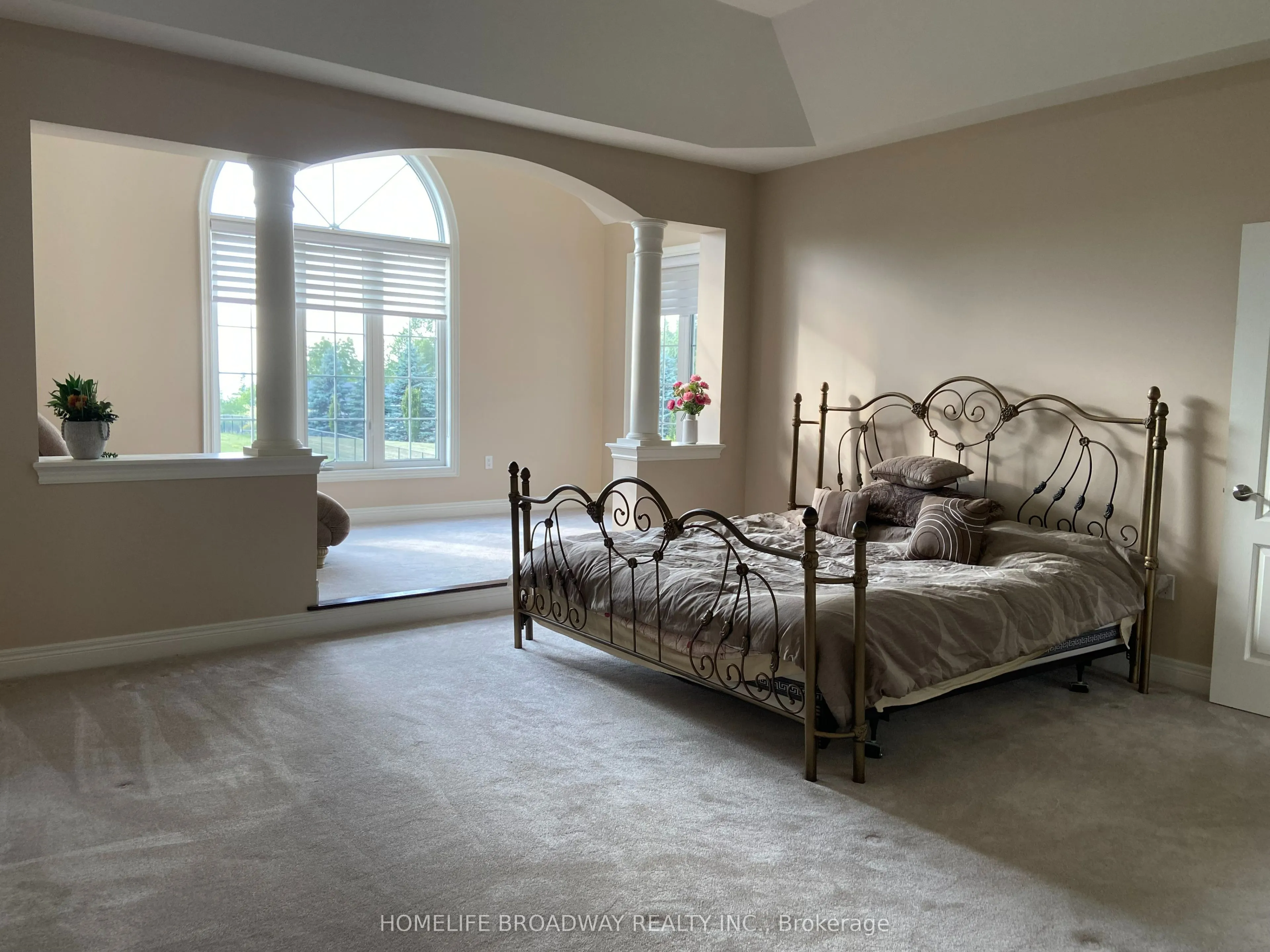 8 Wolford Court