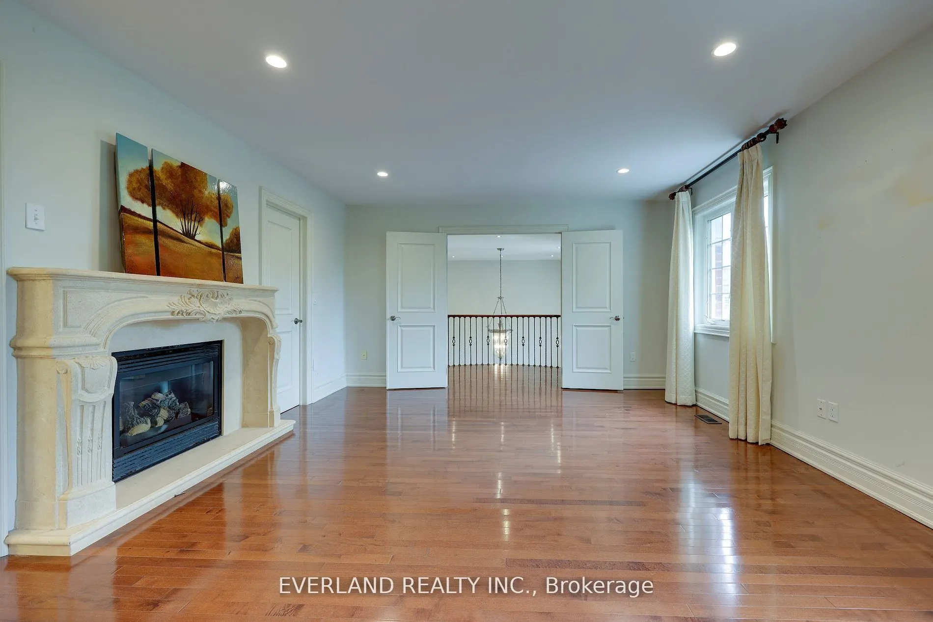 138 Lady Fenyrose Avenue