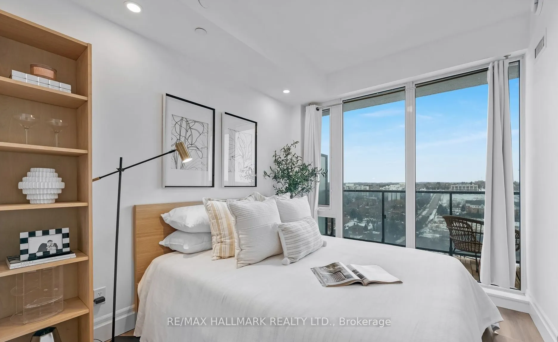 9608 Yonge Street, #1610A