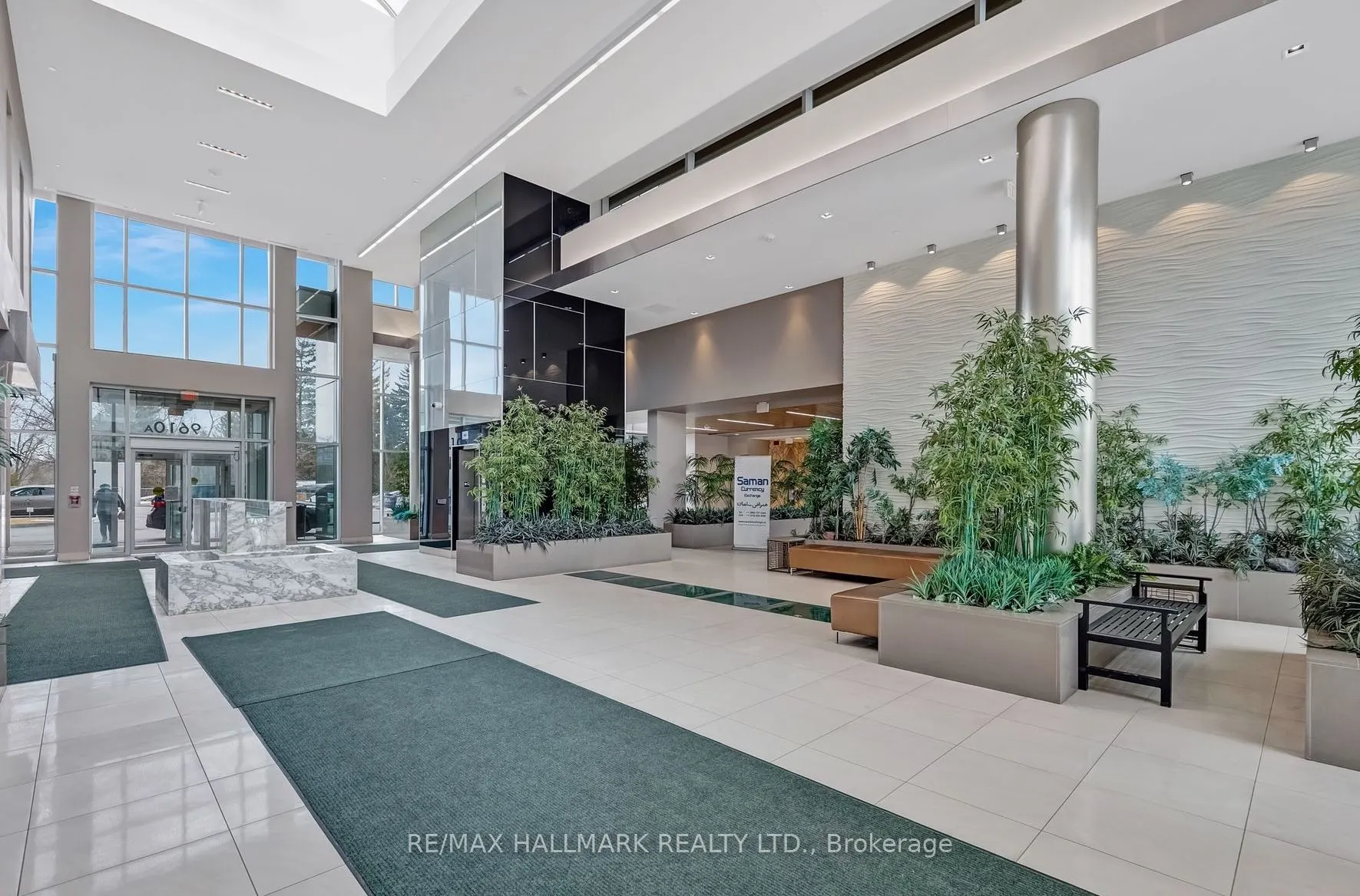 9608 Yonge Street, #1610A