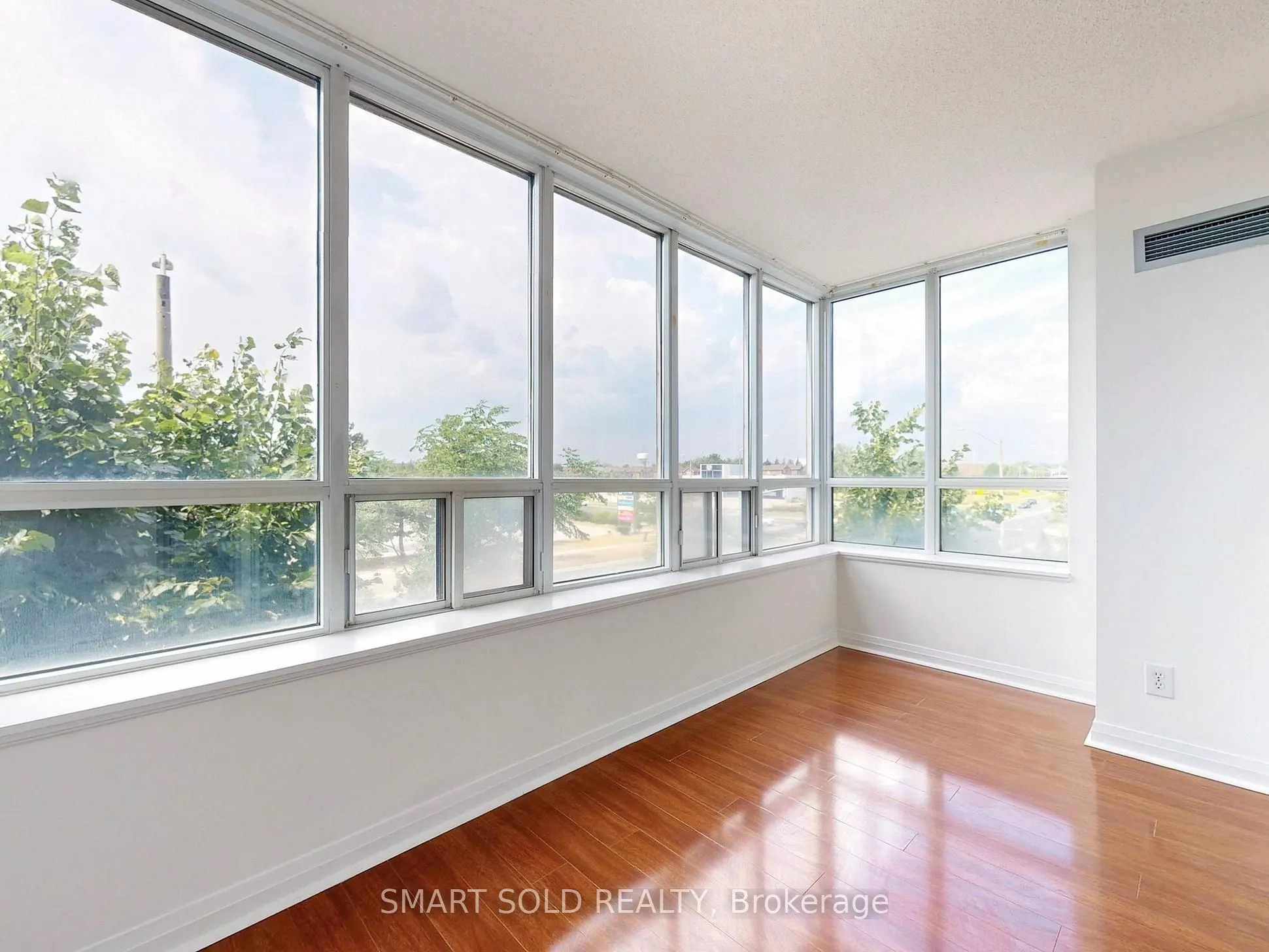 7363 Kennedy Road, #315