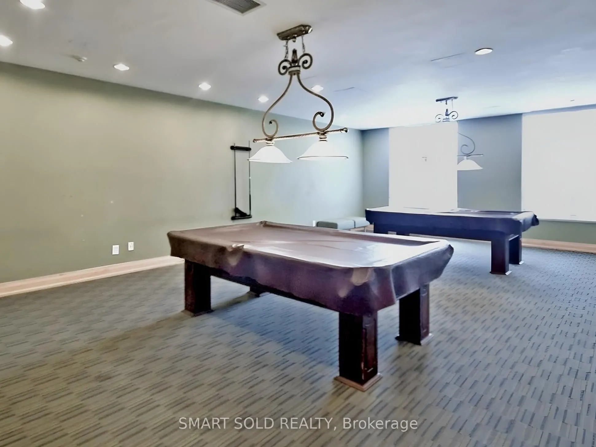 7363 Kennedy Road, #315