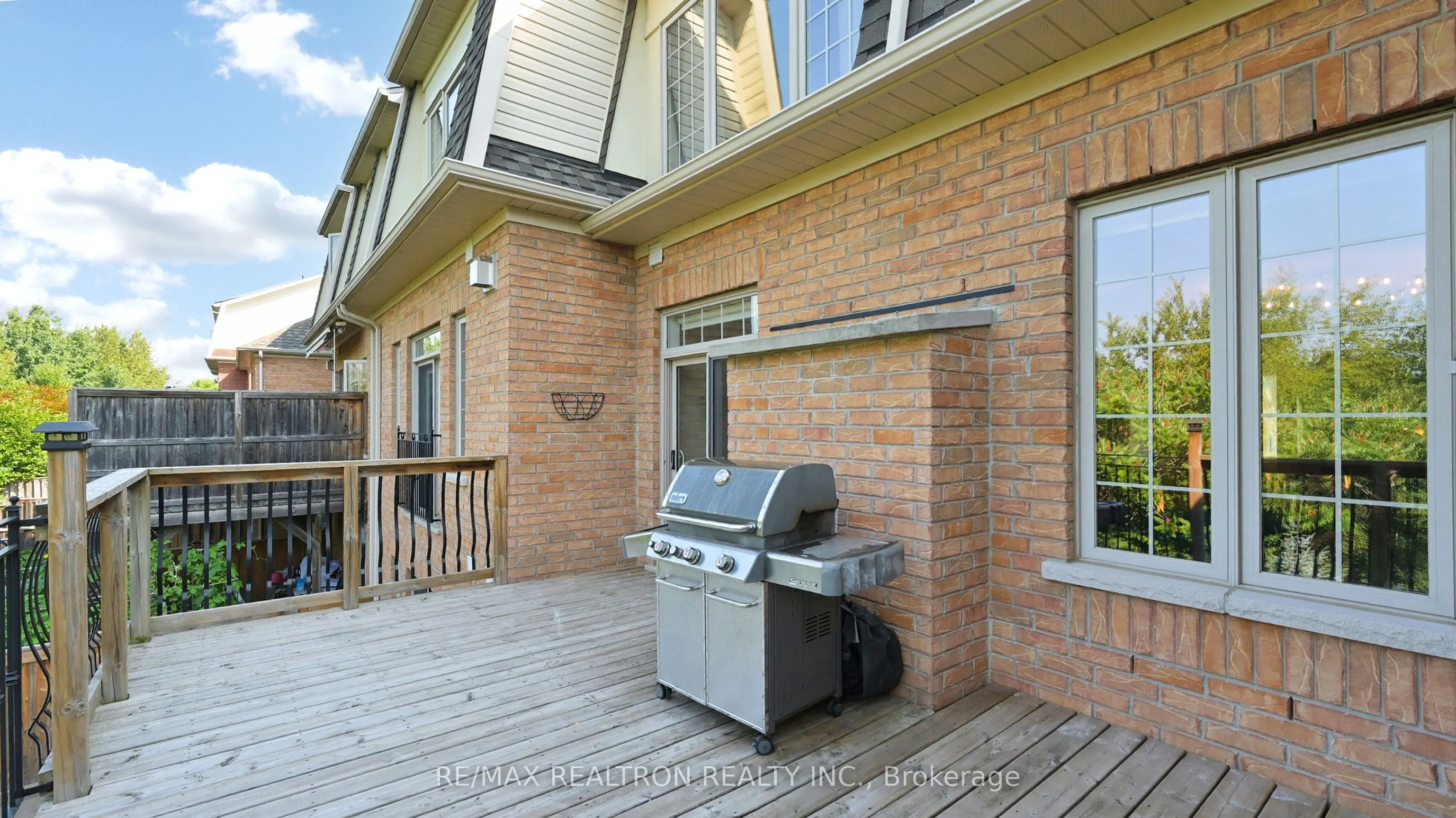 134 Lacewood Drive