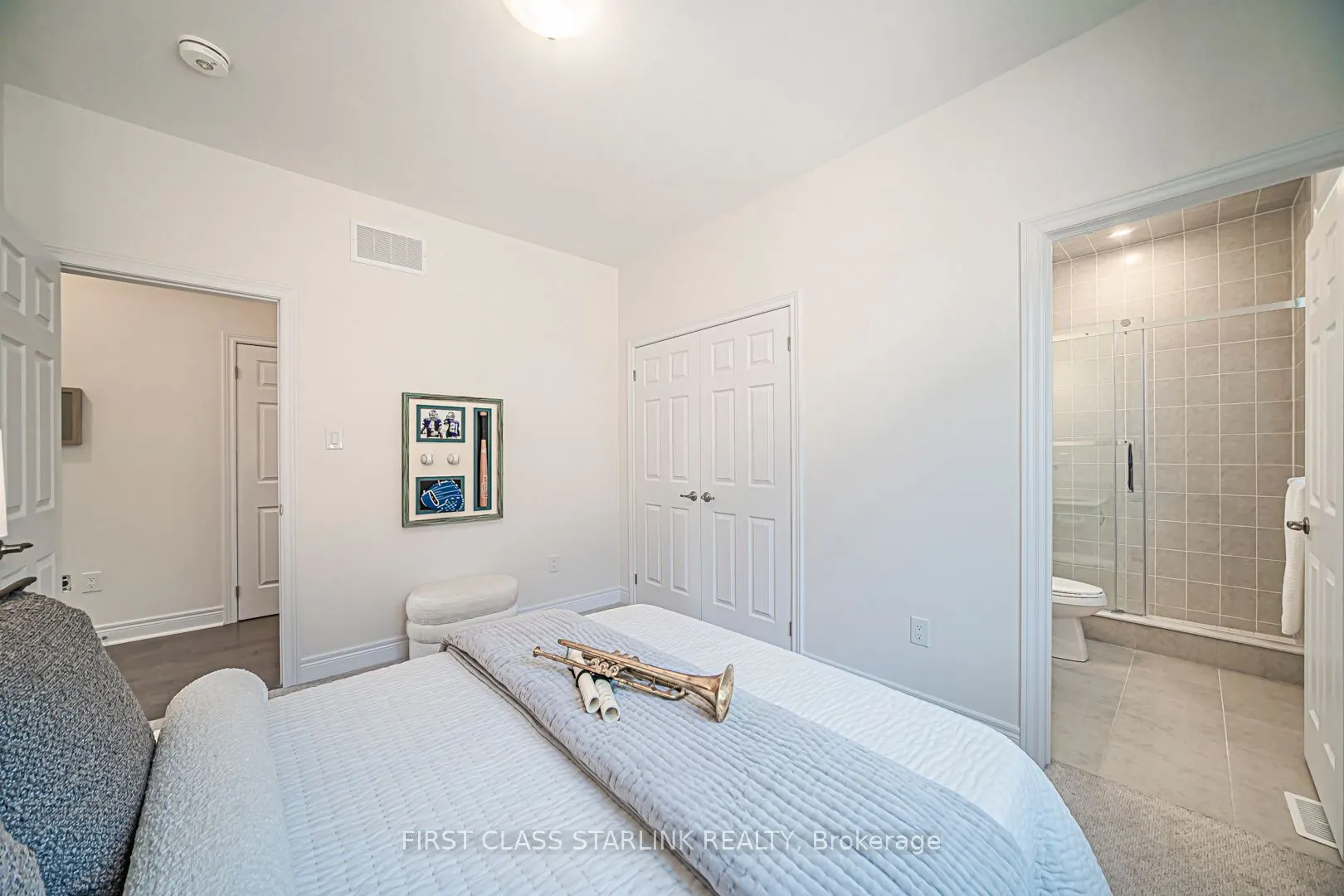 52 Jinnah Avenue