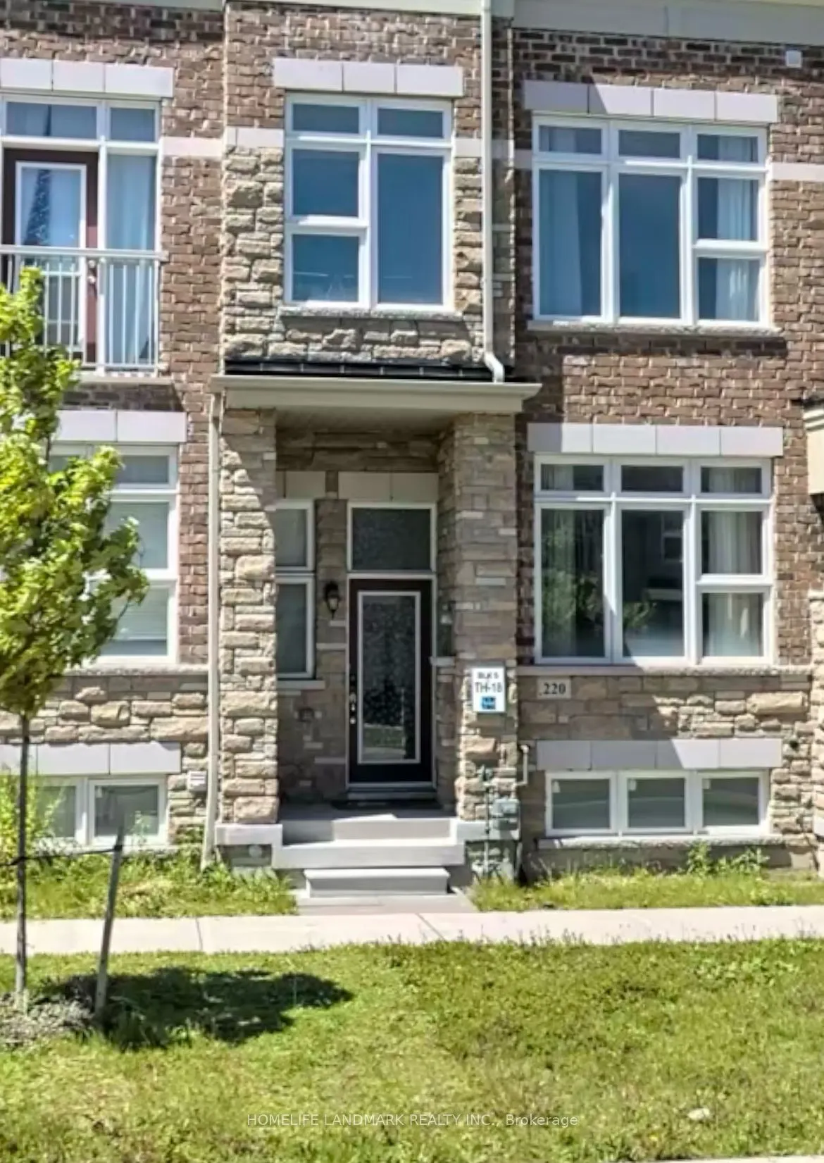 220 South unionville Avenue