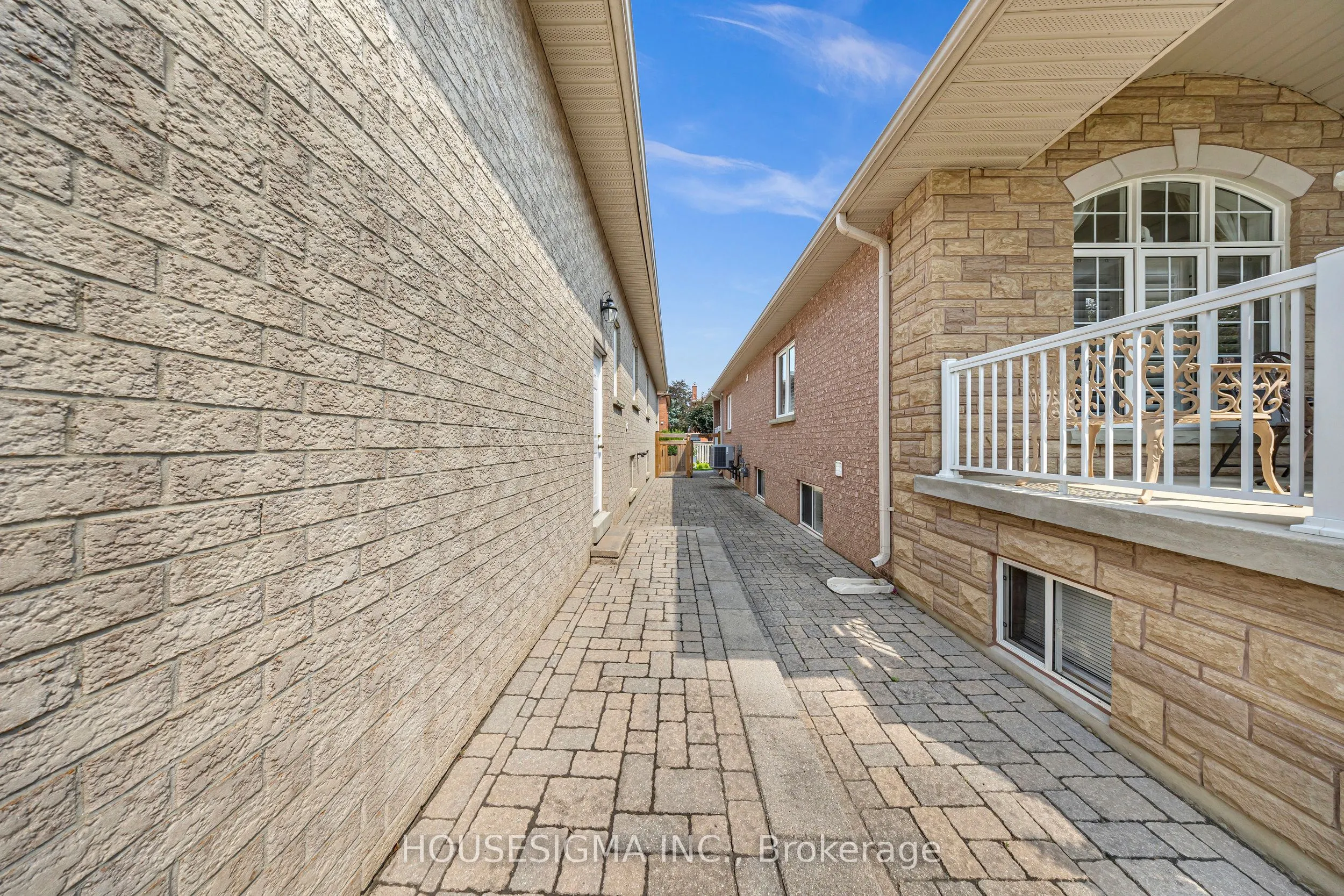 38 Pairash Avenue
