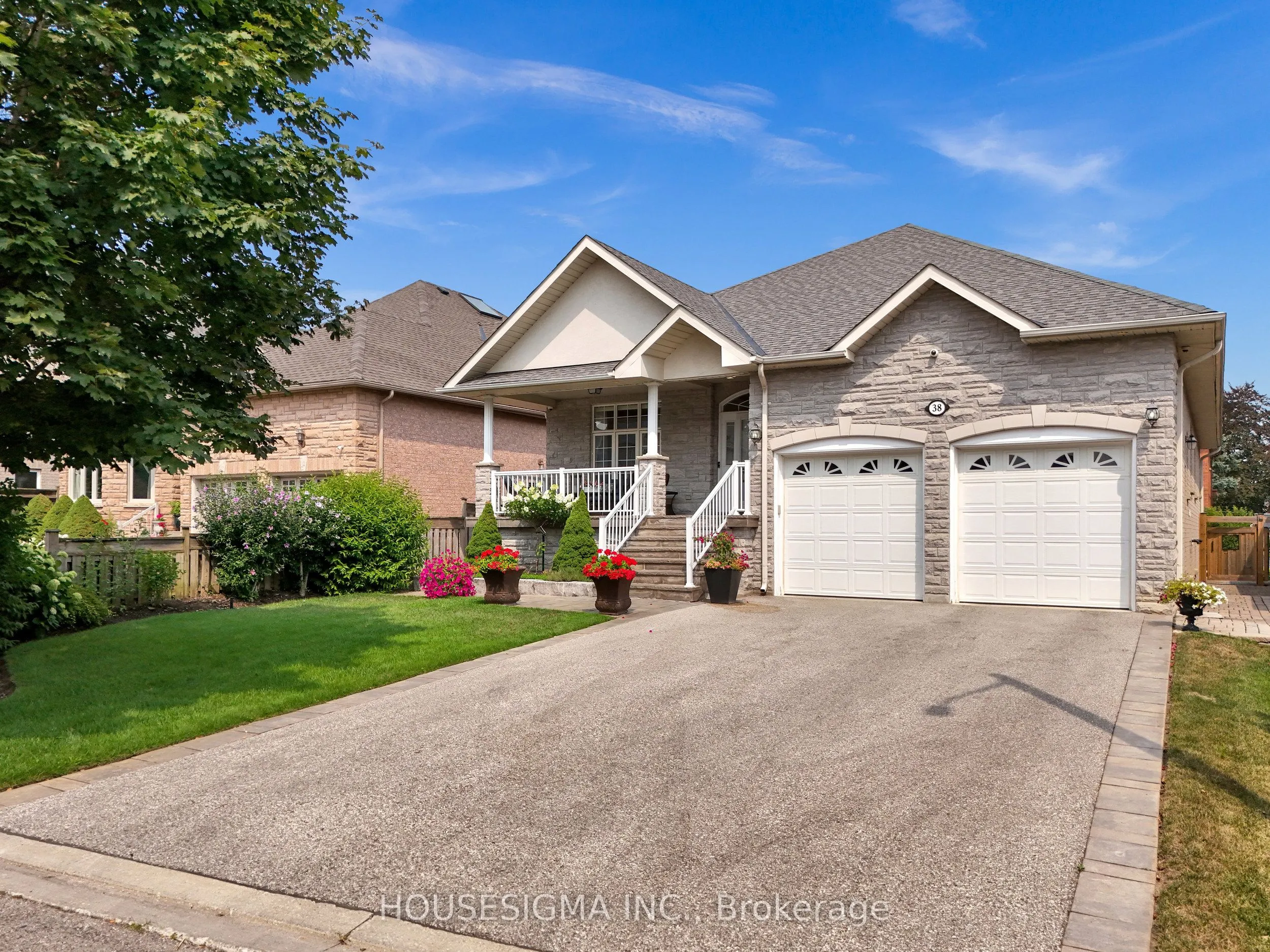 38 Pairash Avenue