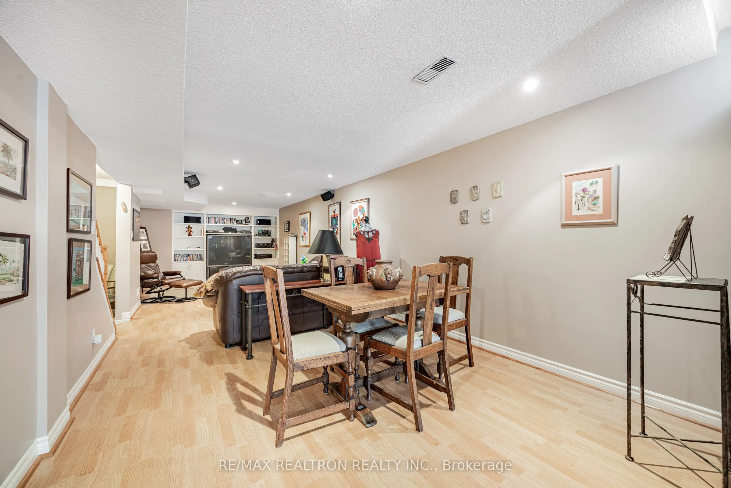 49 Janesville Road