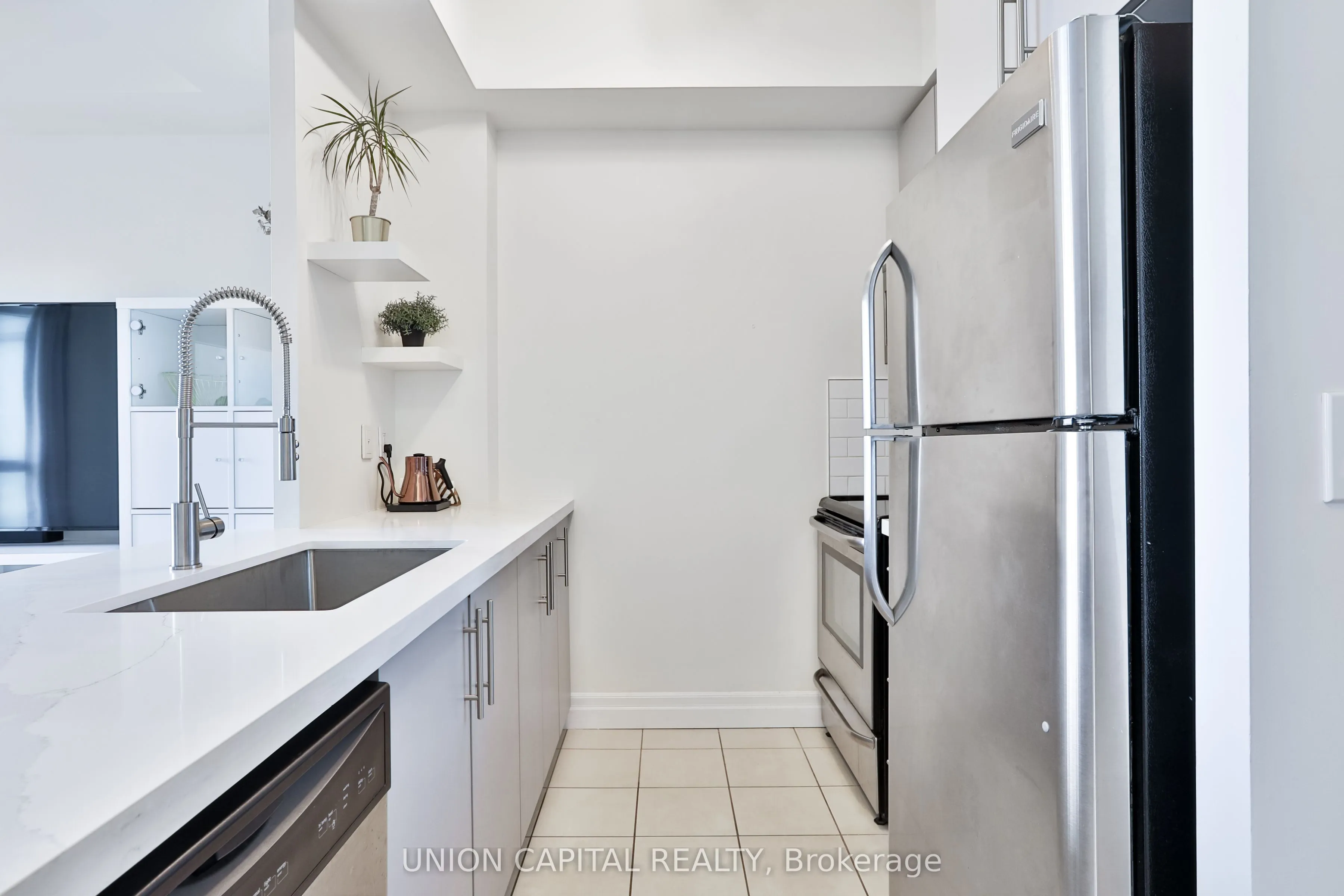 8110 Birchmount Street, #801