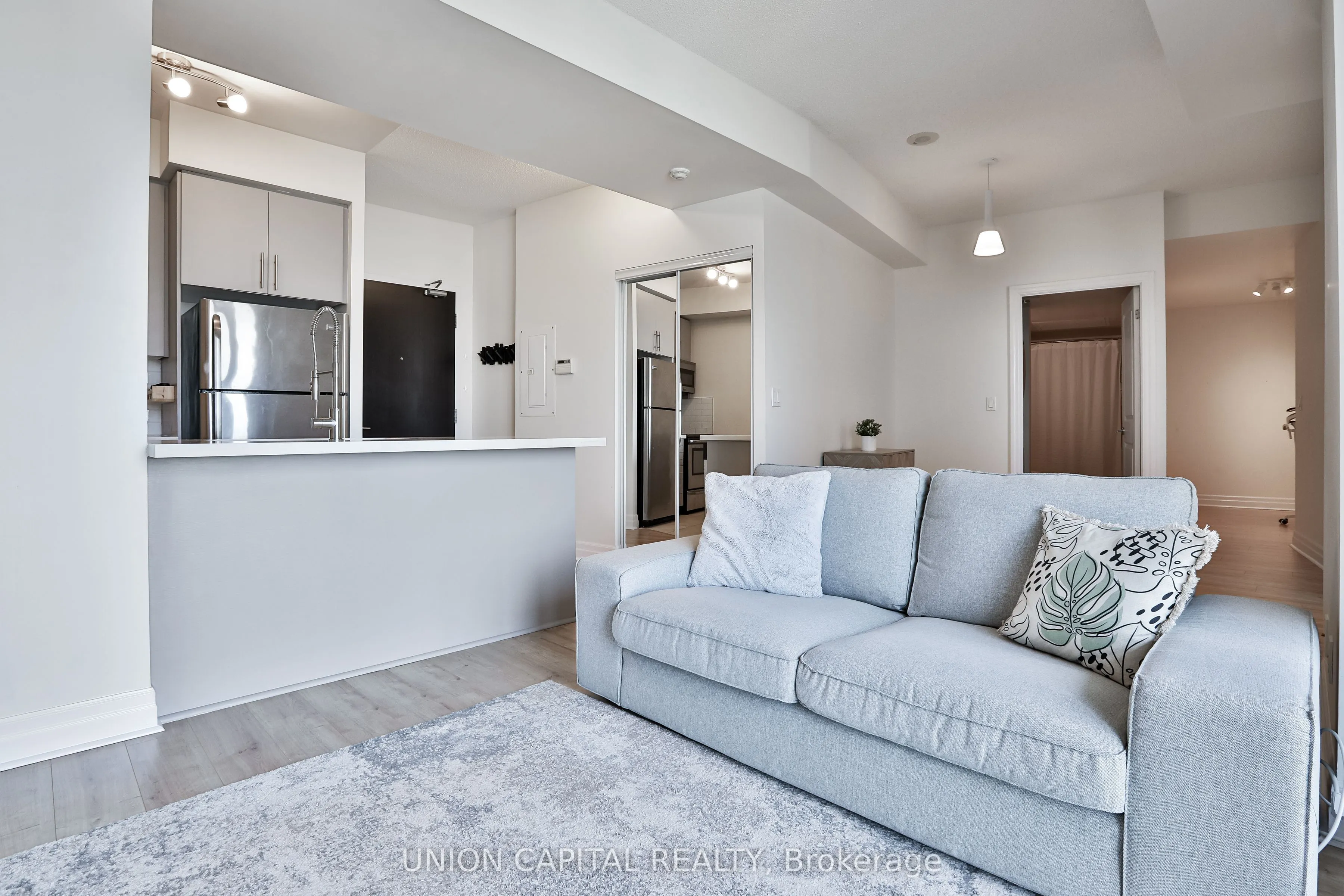 8110 Birchmount Street, #801